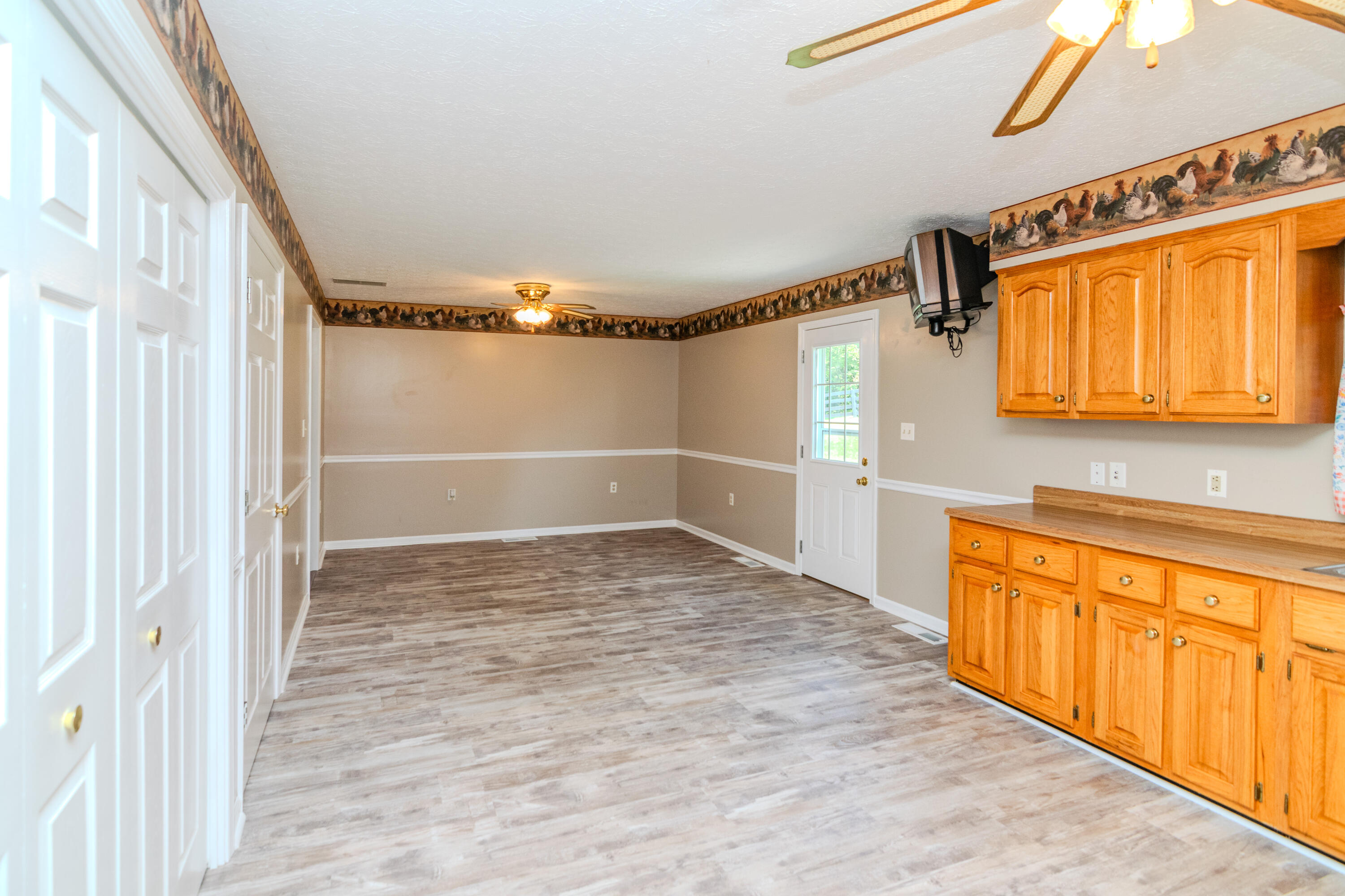 2725 Goshen Road Property Photo 21