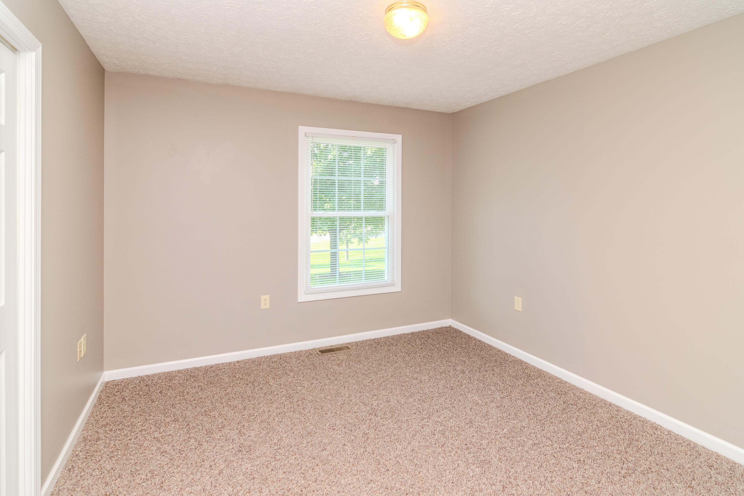 2725 Goshen Road Property Photo 23