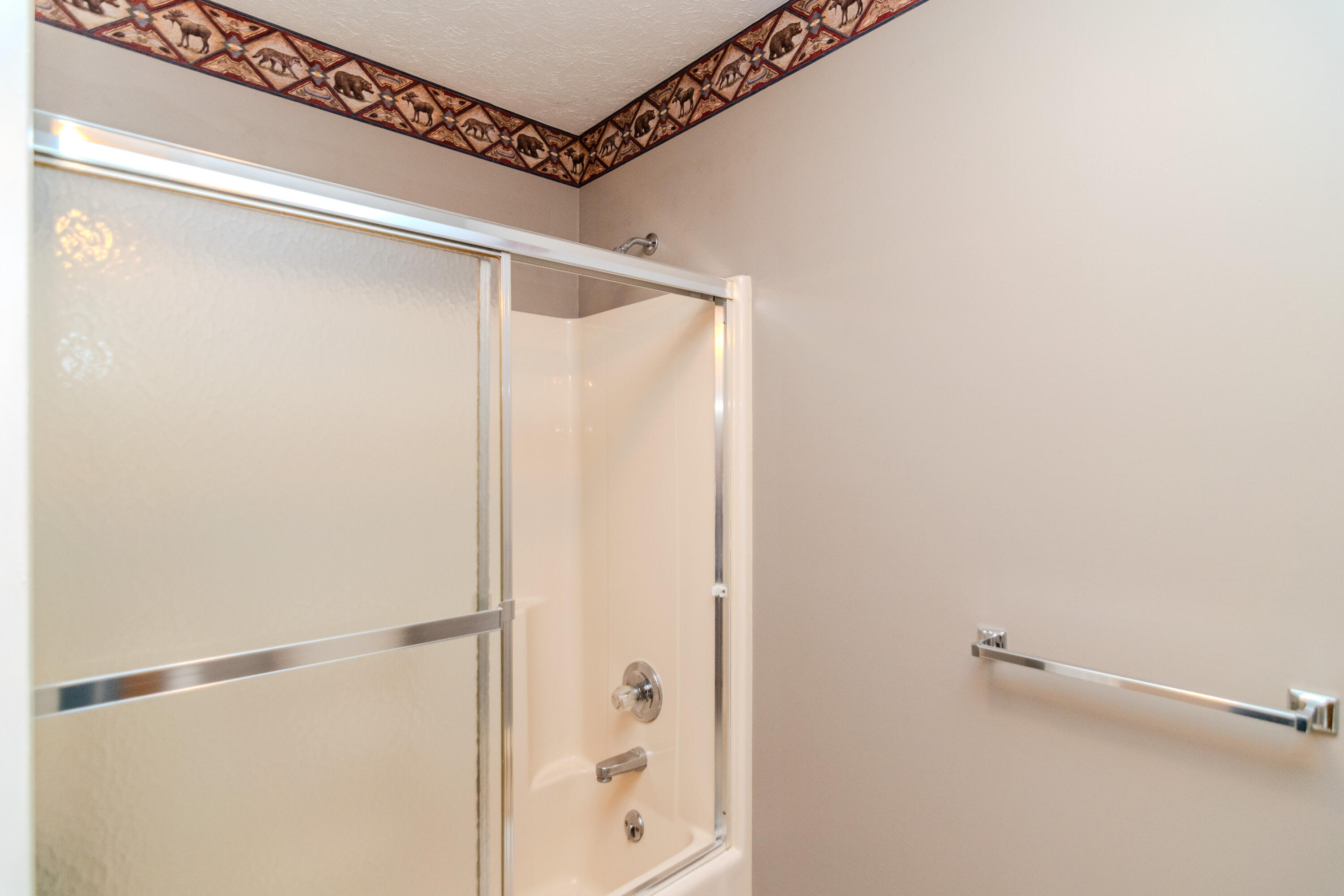 2725 Goshen Road Property Photo 28