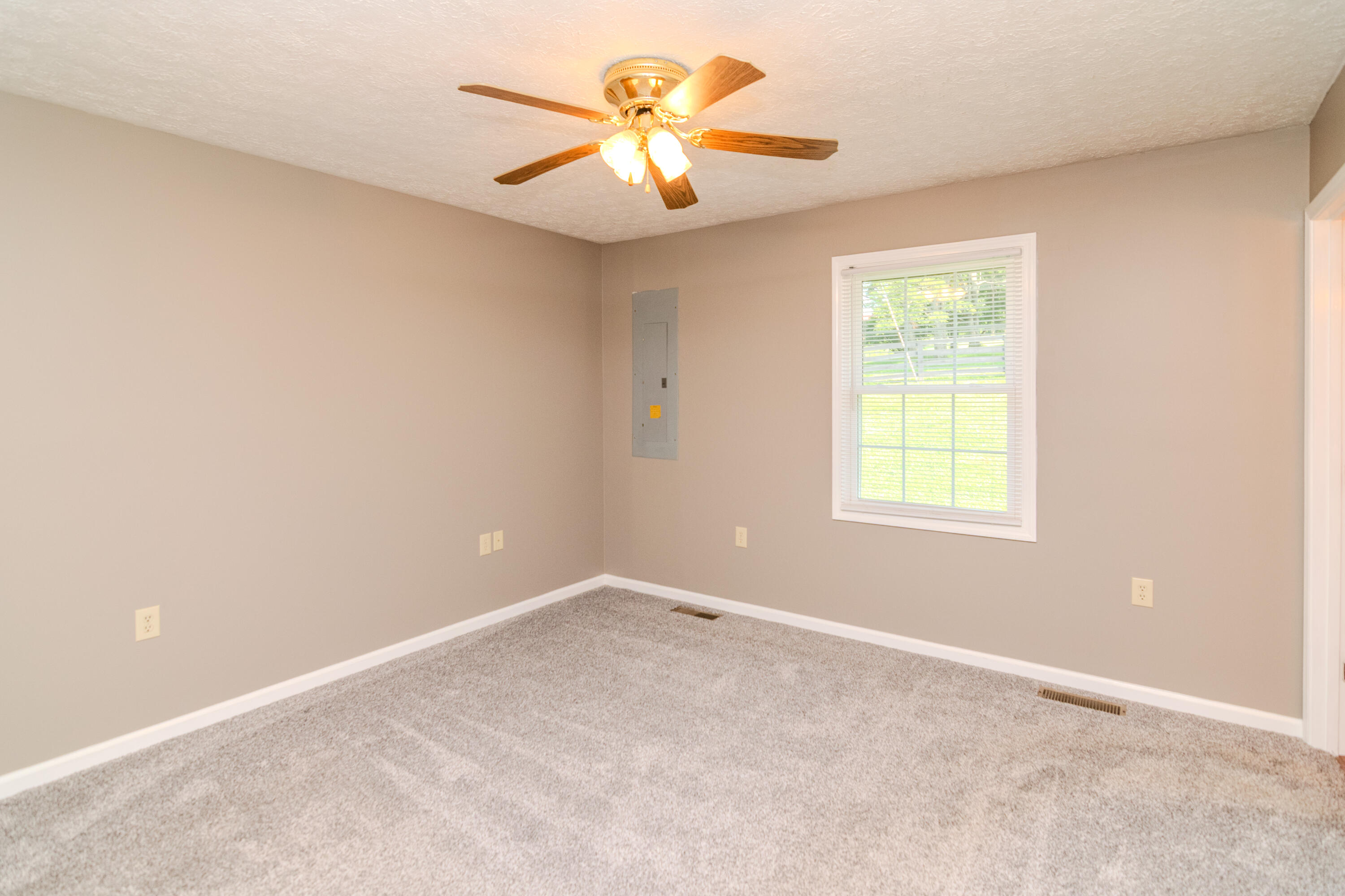 2725 Goshen Road Property Photo 34