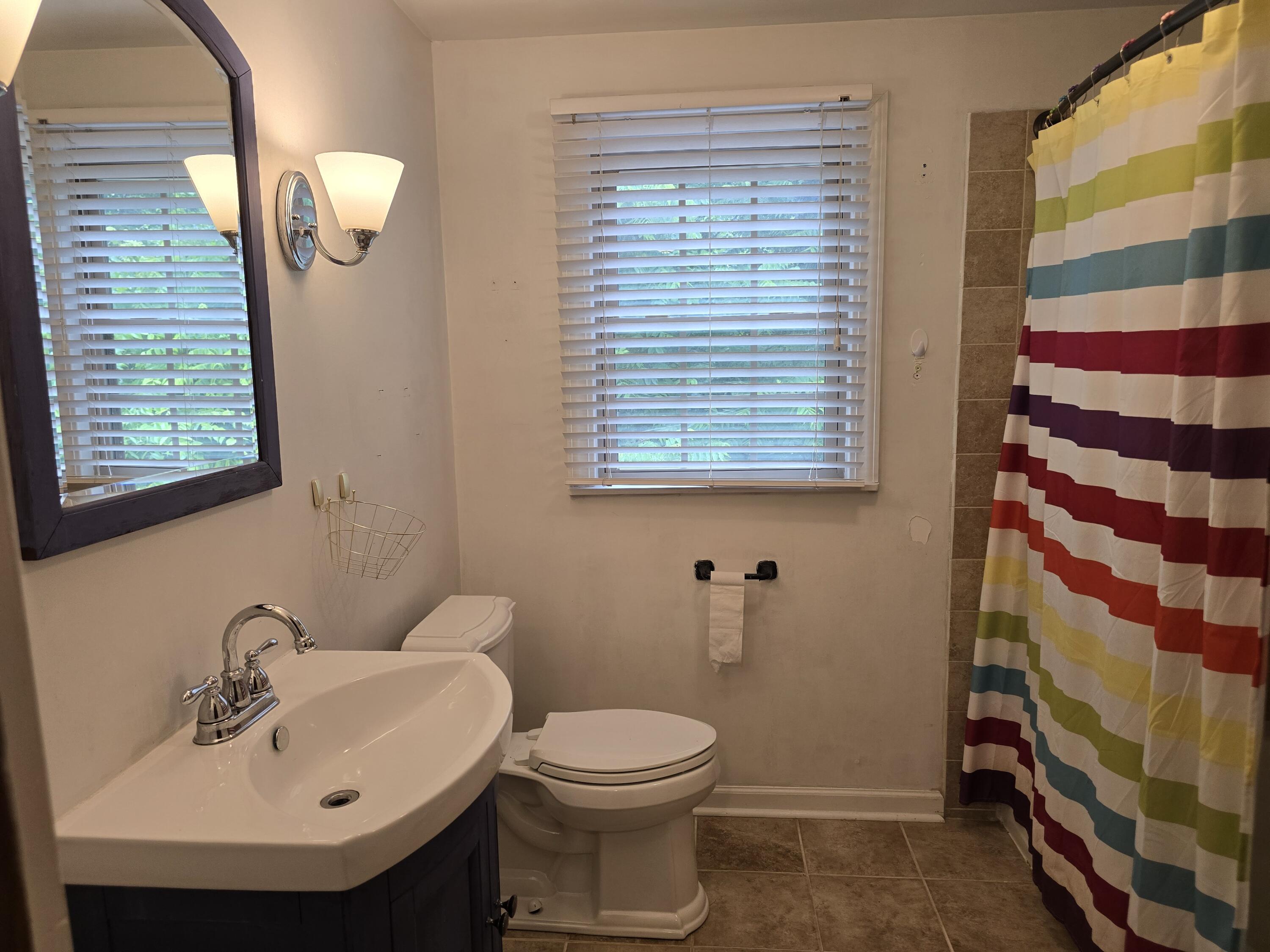 400 Gloucester Avenue Property Photo 14