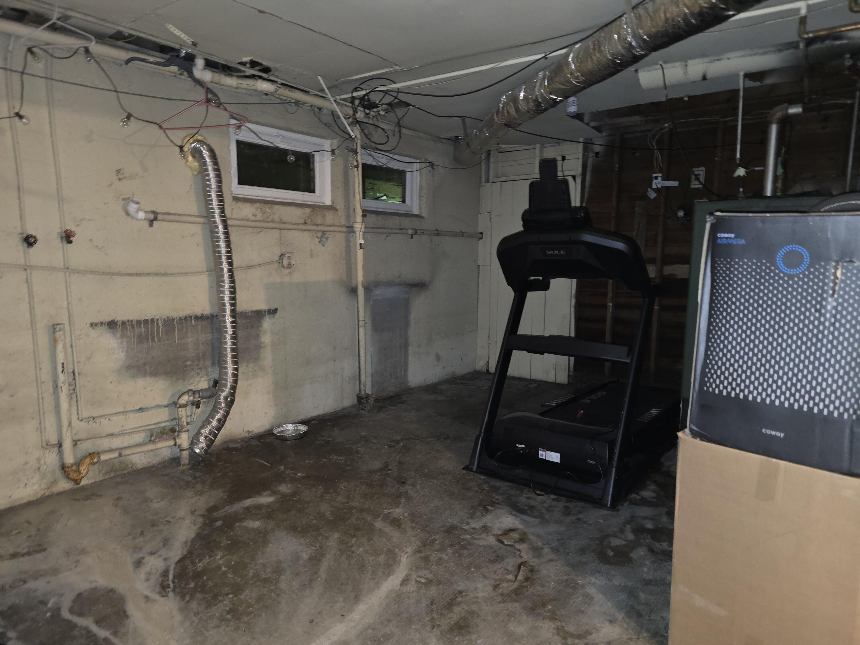 400 Gloucester Avenue Property Photo 38