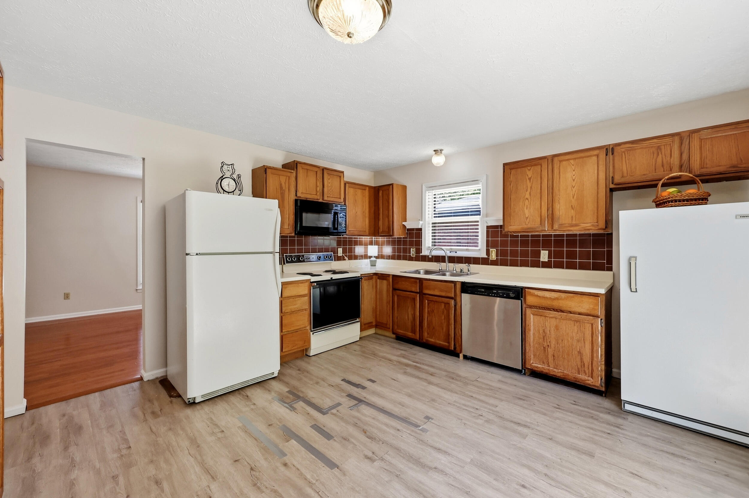 932 Darda Court Property Photo 6