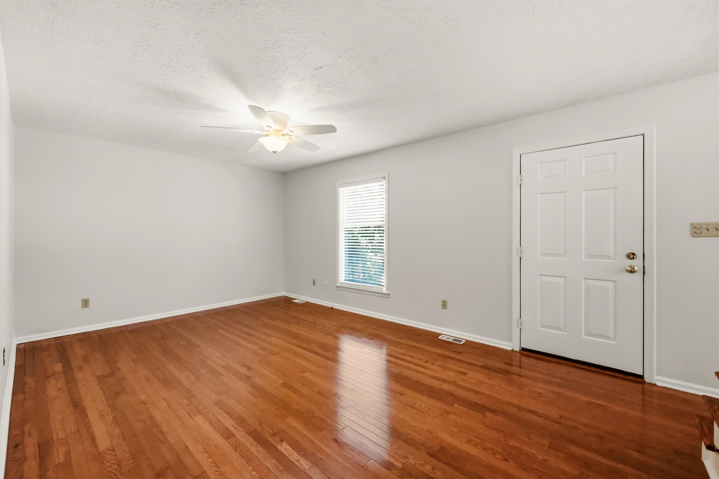 932 Darda Court Property Photo 11