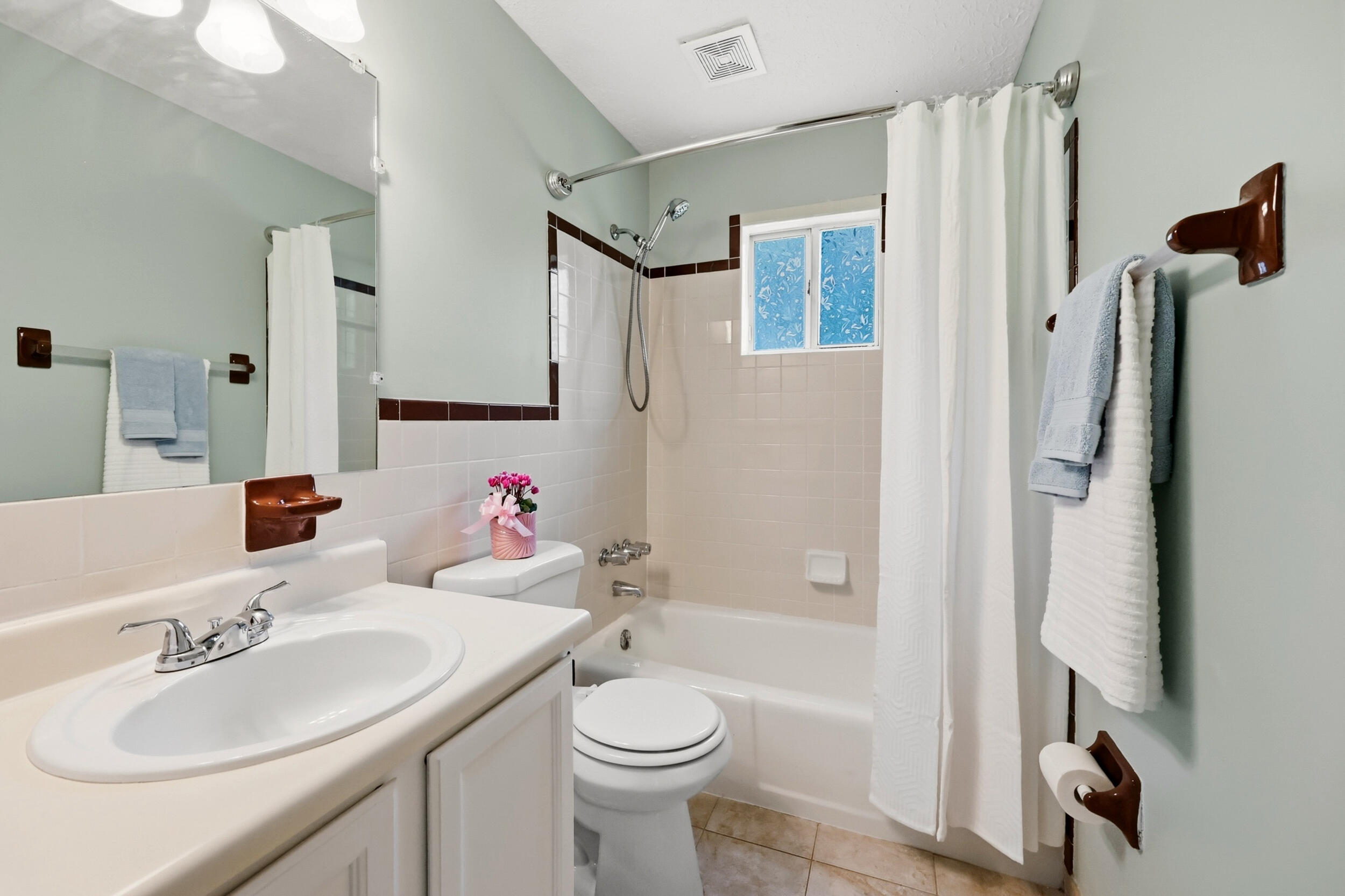 932 Darda Court Property Photo 14