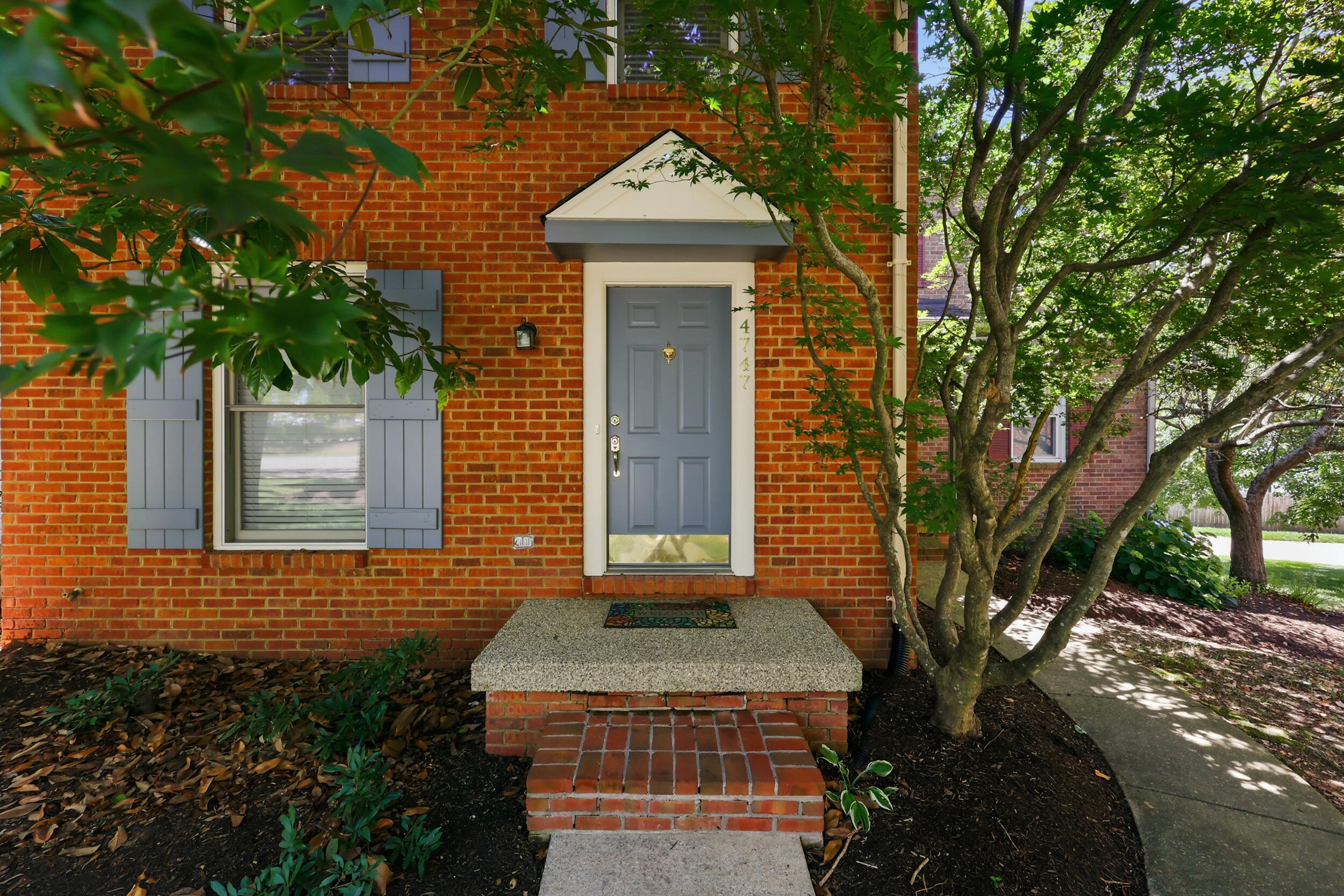 4747 Hartland Parkway Property Photo 3