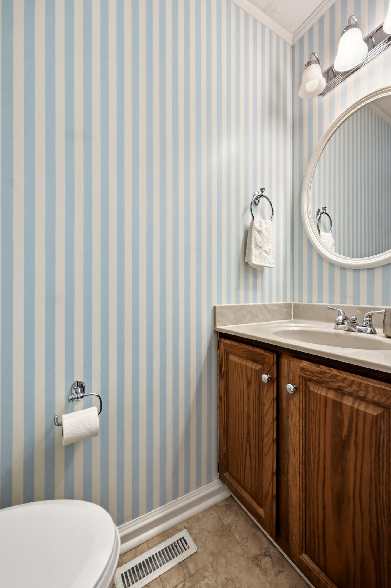 4747 Hartland Parkway Property Photo 15