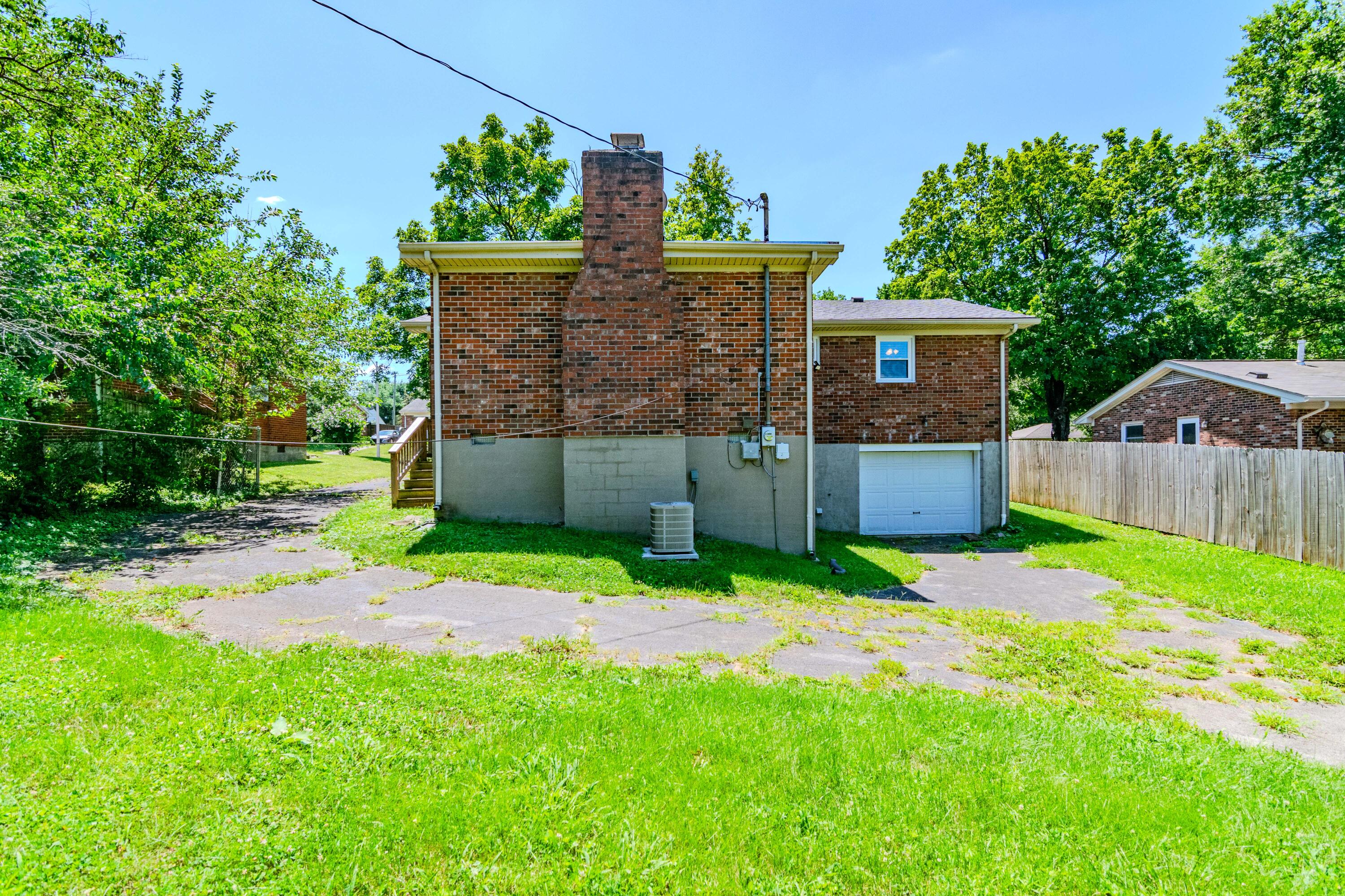 3668 King Arthur Drive Property Photo 6