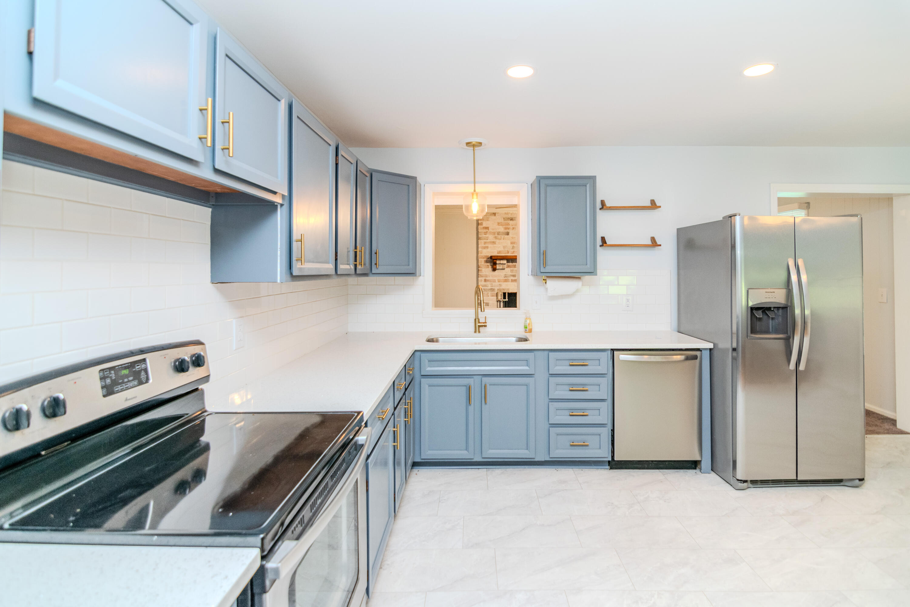 3668 King Arthur Drive Property Photo 10