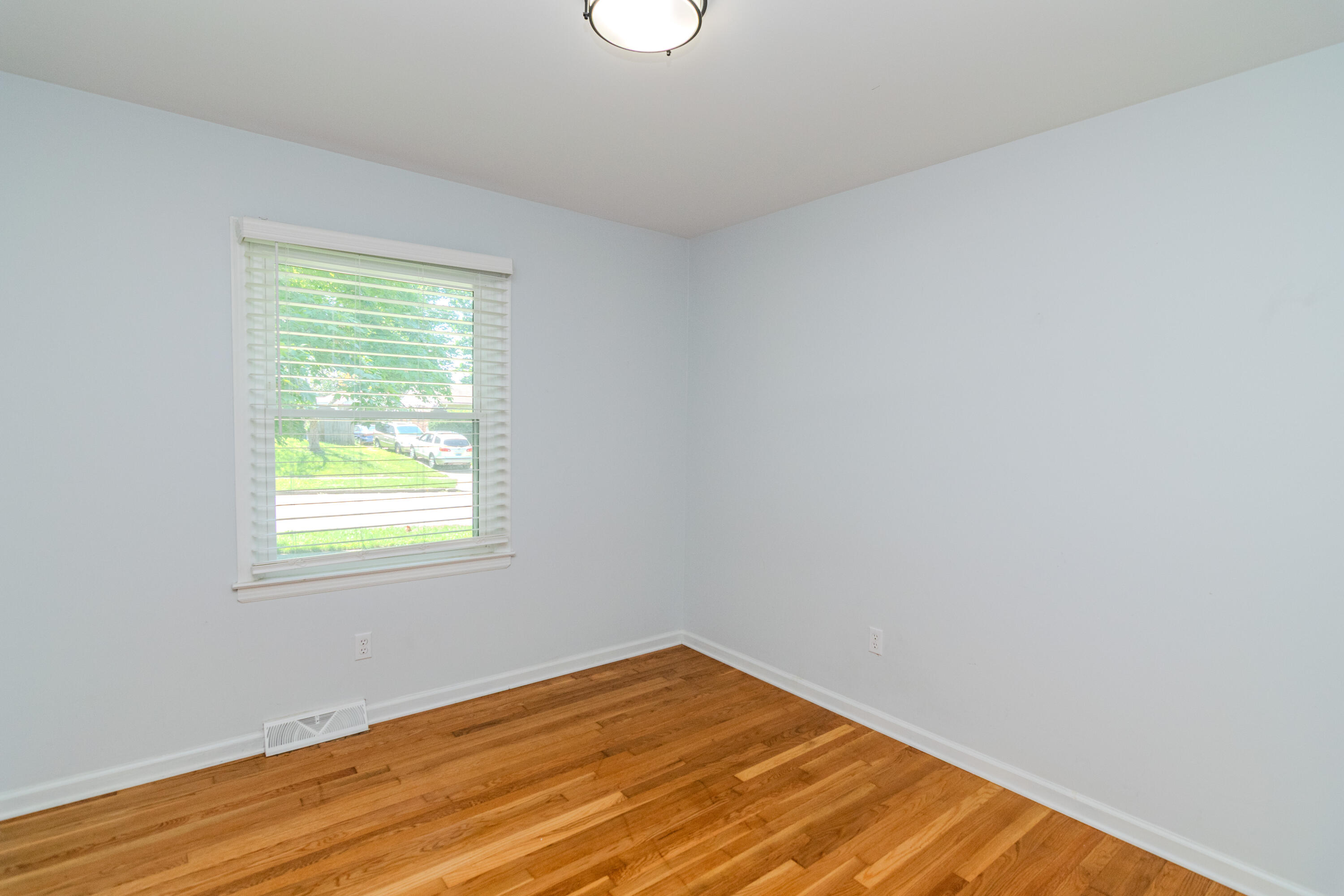 3668 King Arthur Drive Property Photo 17