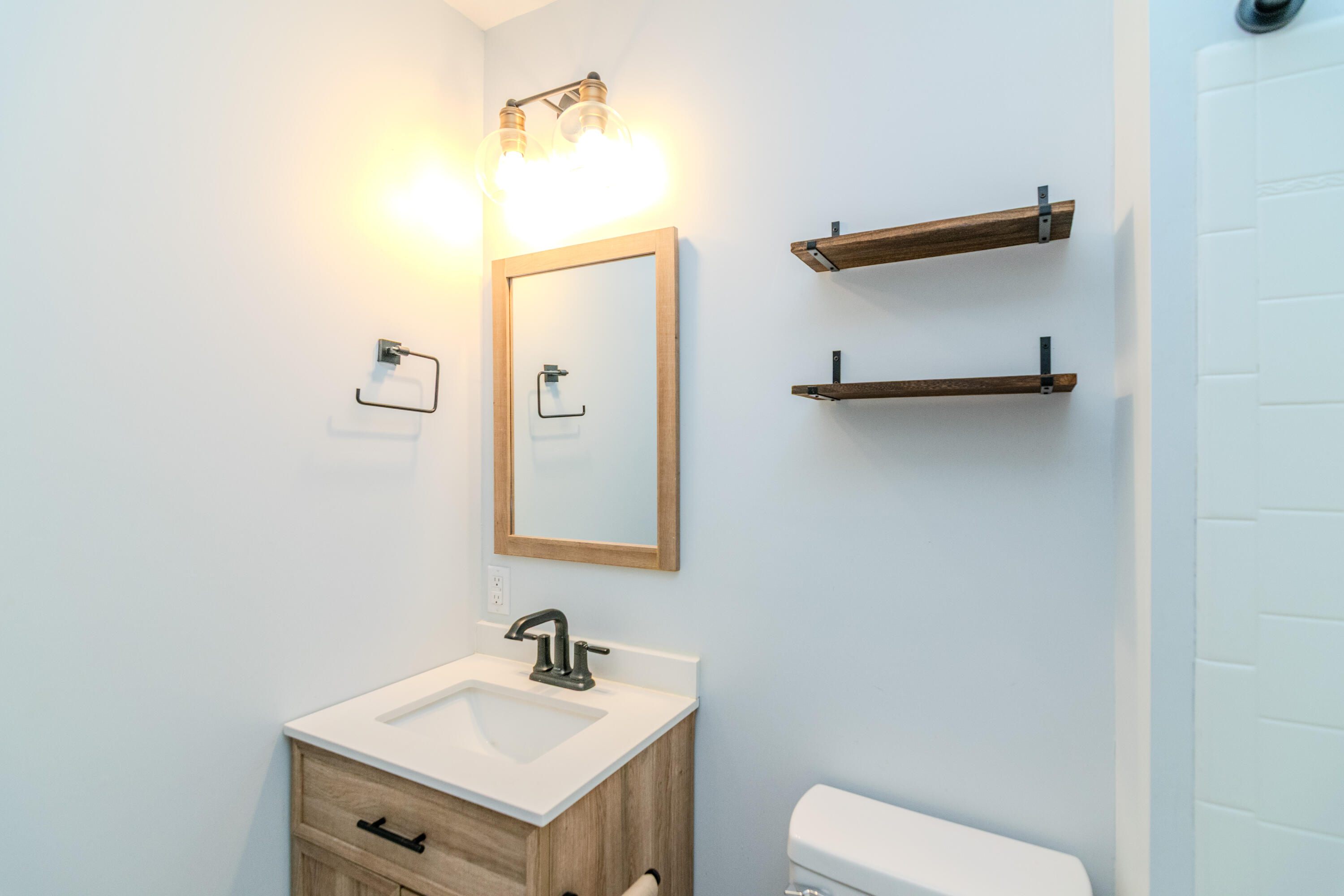 3668 King Arthur Drive Property Photo 22