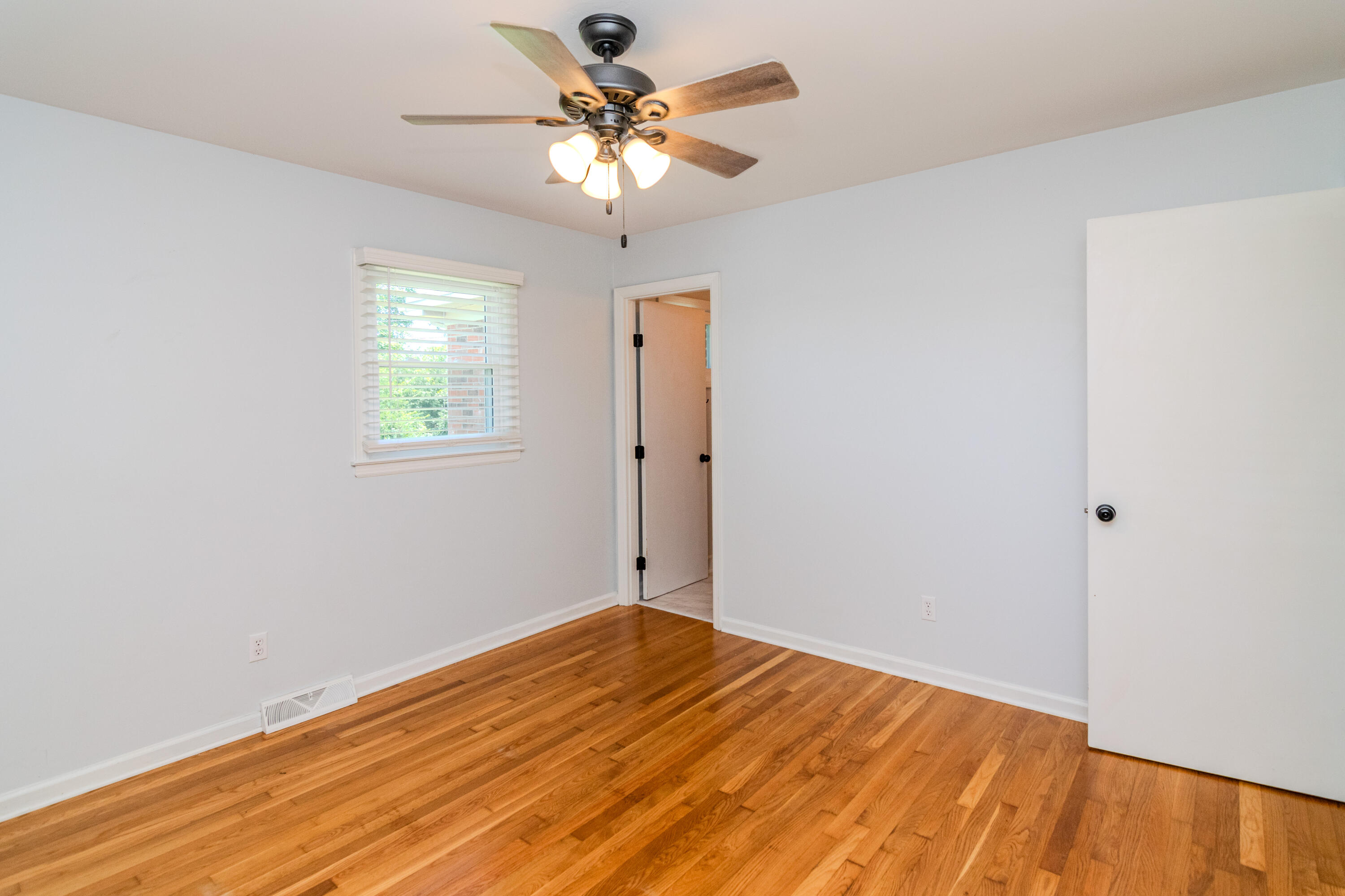 3668 King Arthur Drive Property Photo 24