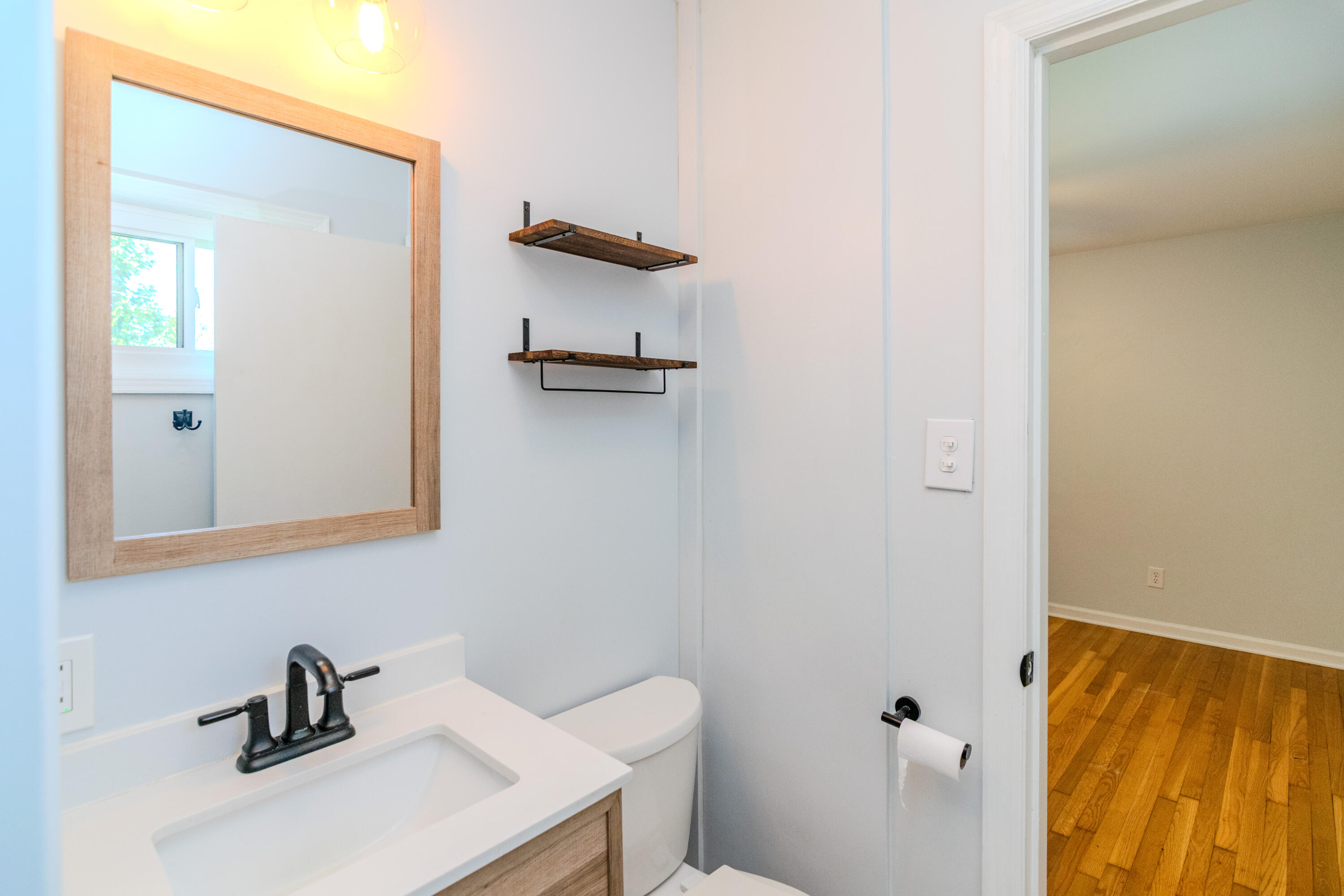 3668 King Arthur Drive Property Photo 28