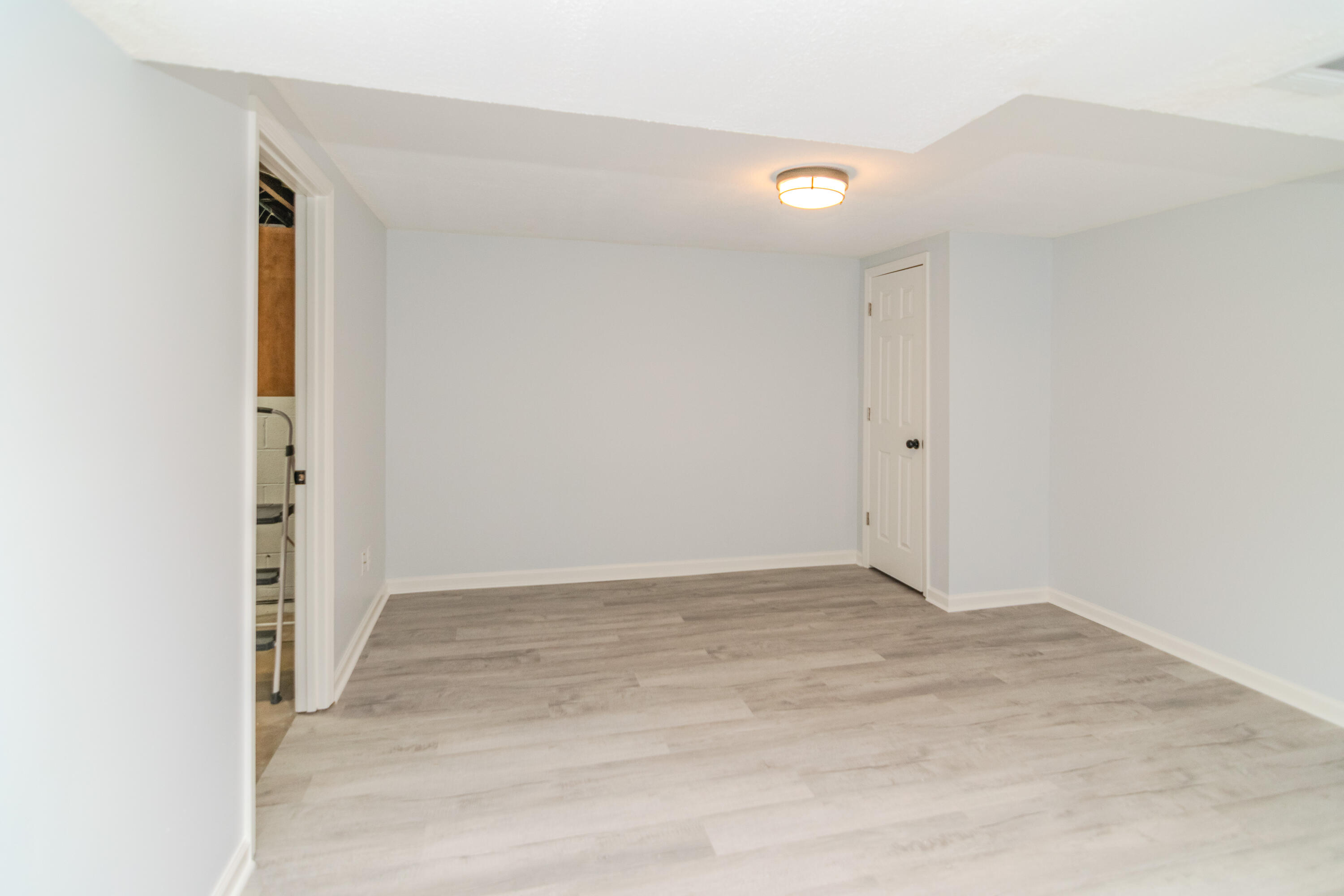 3668 King Arthur Drive Property Photo 35