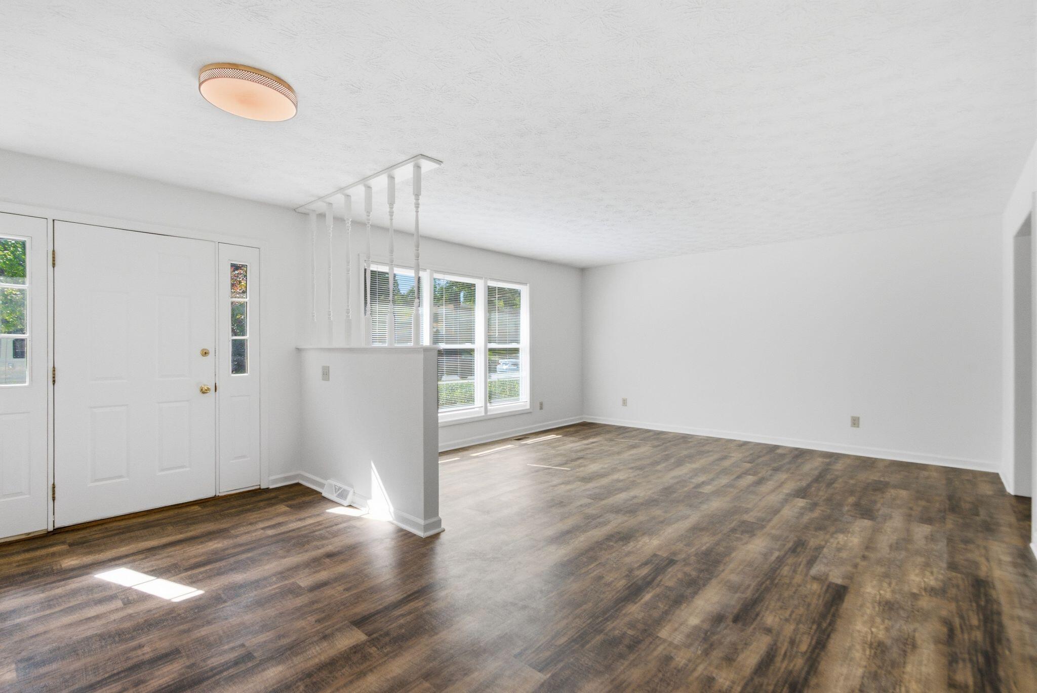 4217 Forsythe Drive Property Photo 3