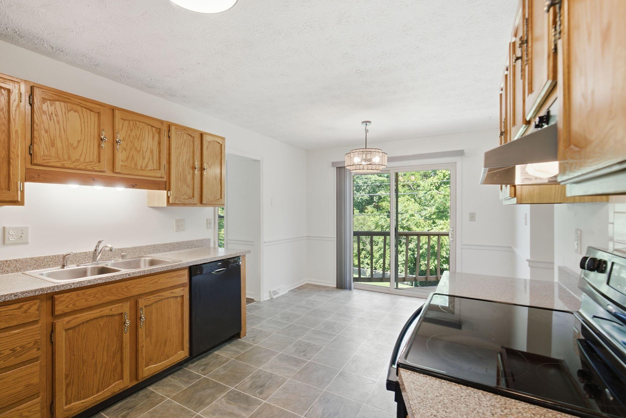 4217 Forsythe Drive Property Photo 18