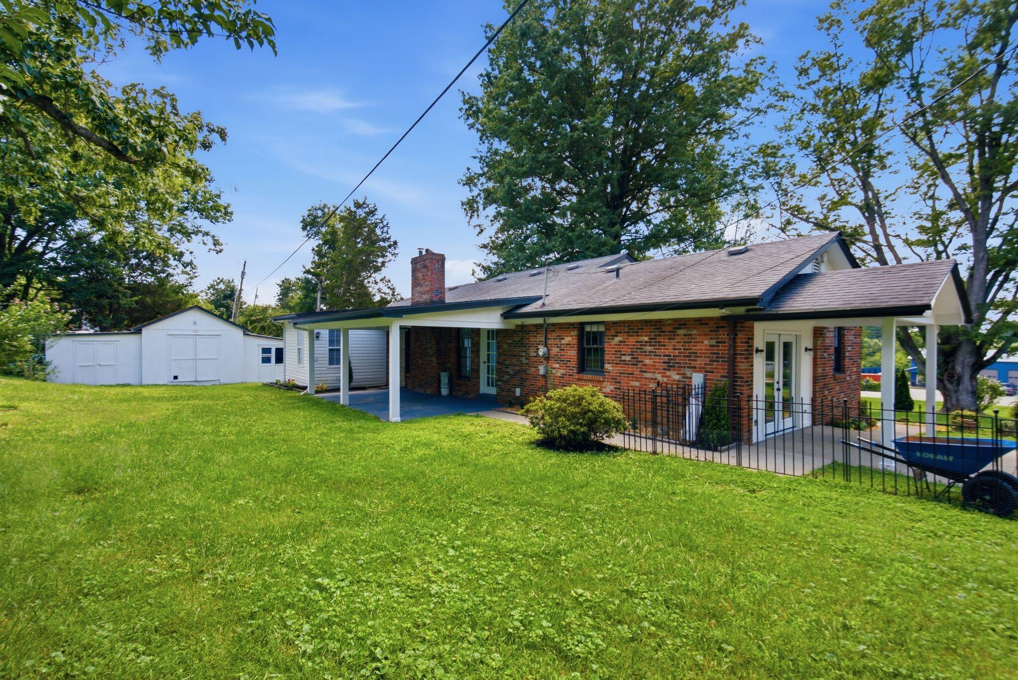 3631 Berea Road Property Photo 4