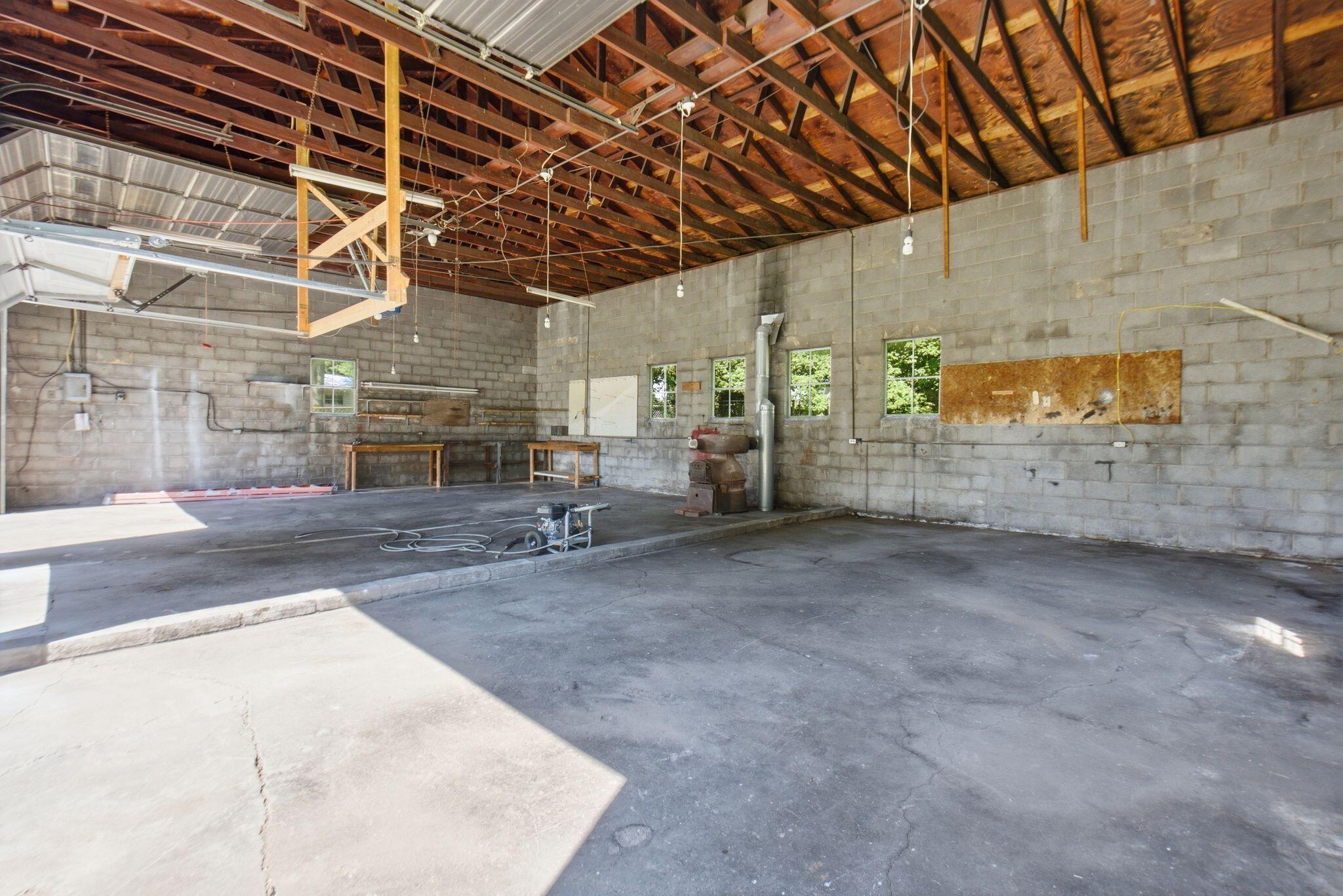3631 Berea Road Property Photo 42