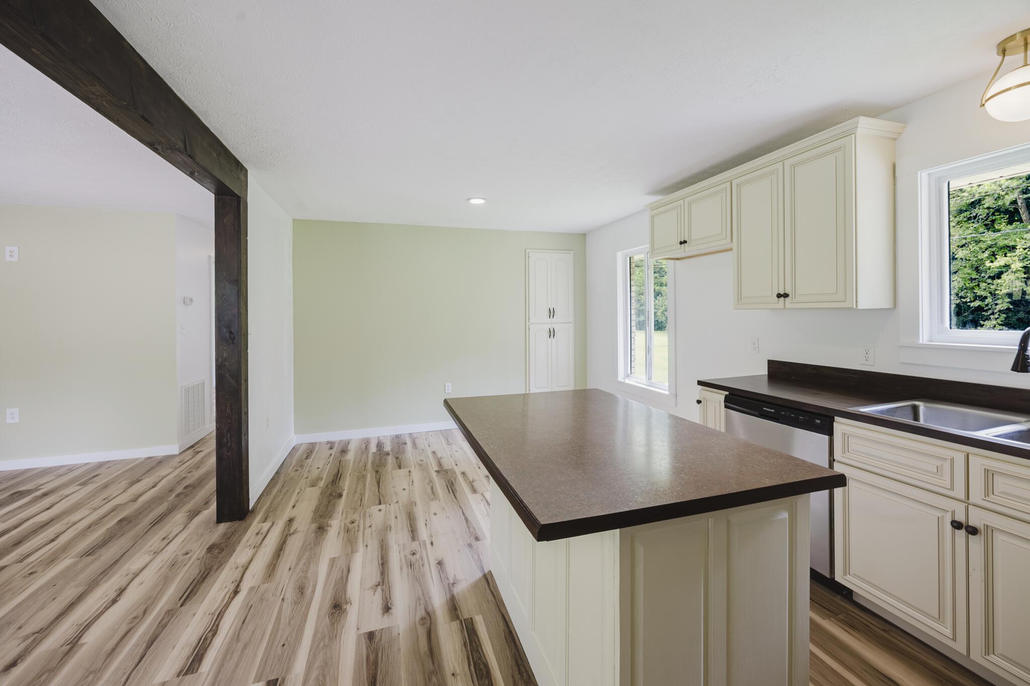 5390 Highway 191 Property Photo 22