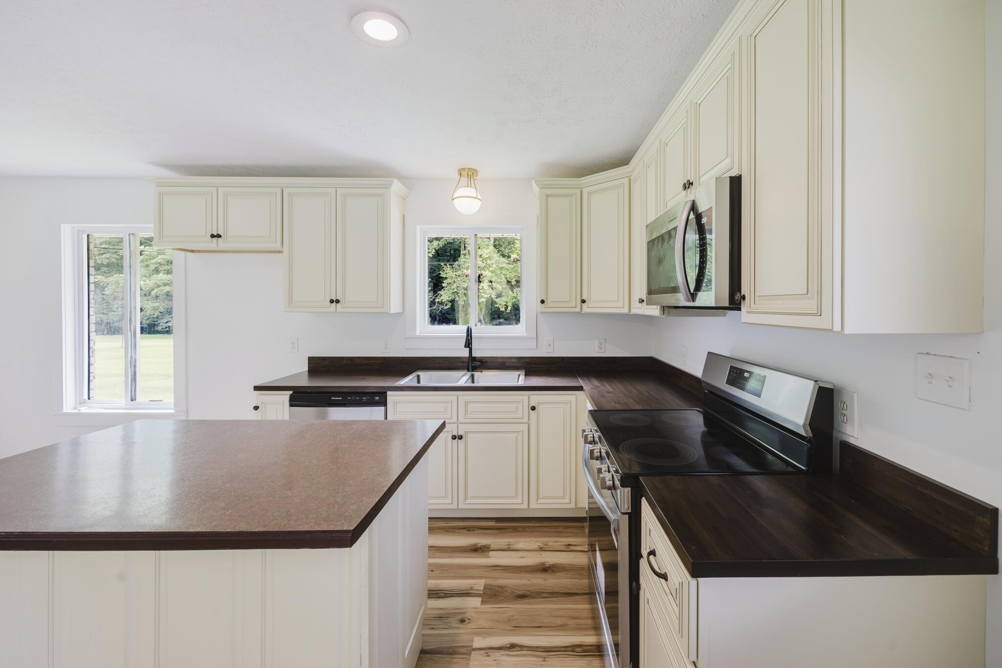 5390 Highway 191 Property Photo 28