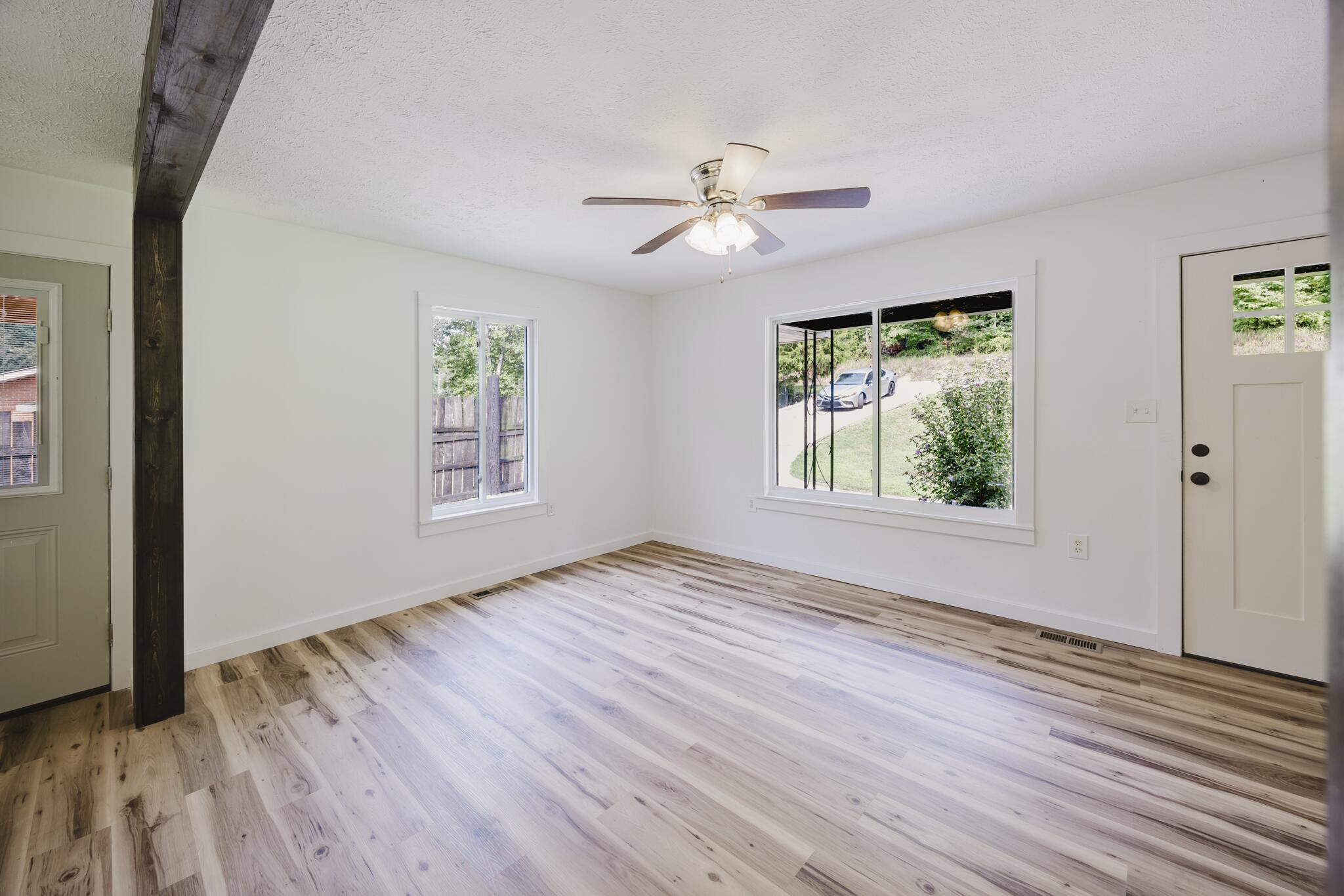 5390 Highway 191 Property Photo 37