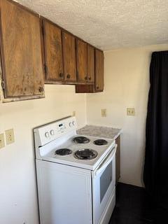 2885 Main Street Property Photo 38