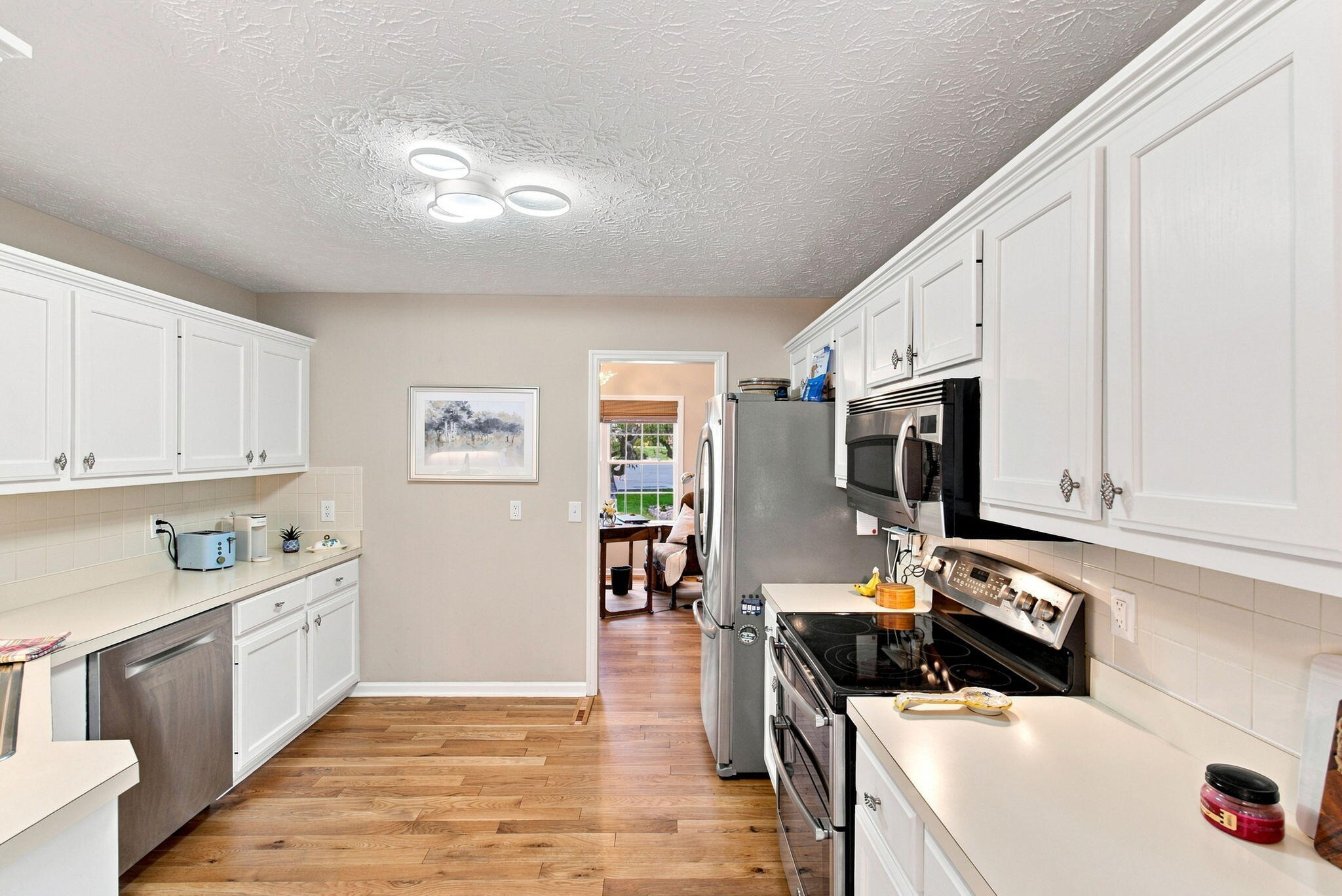 1002 Tyburn Lane Property Photo 22