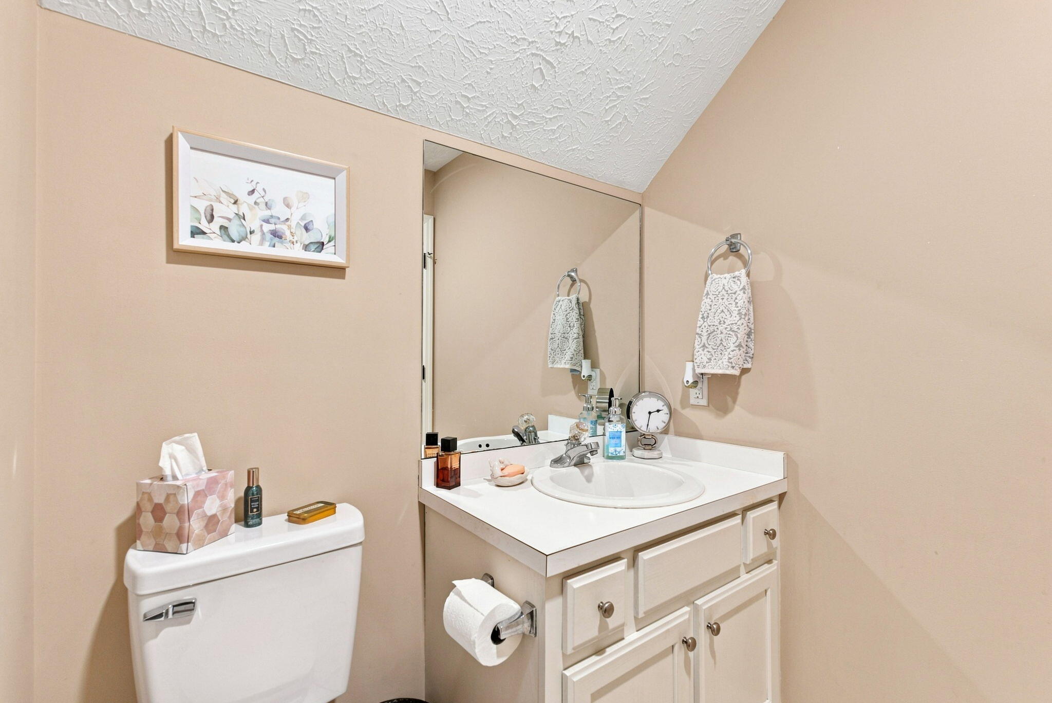 1002 Tyburn Lane Property Photo 47