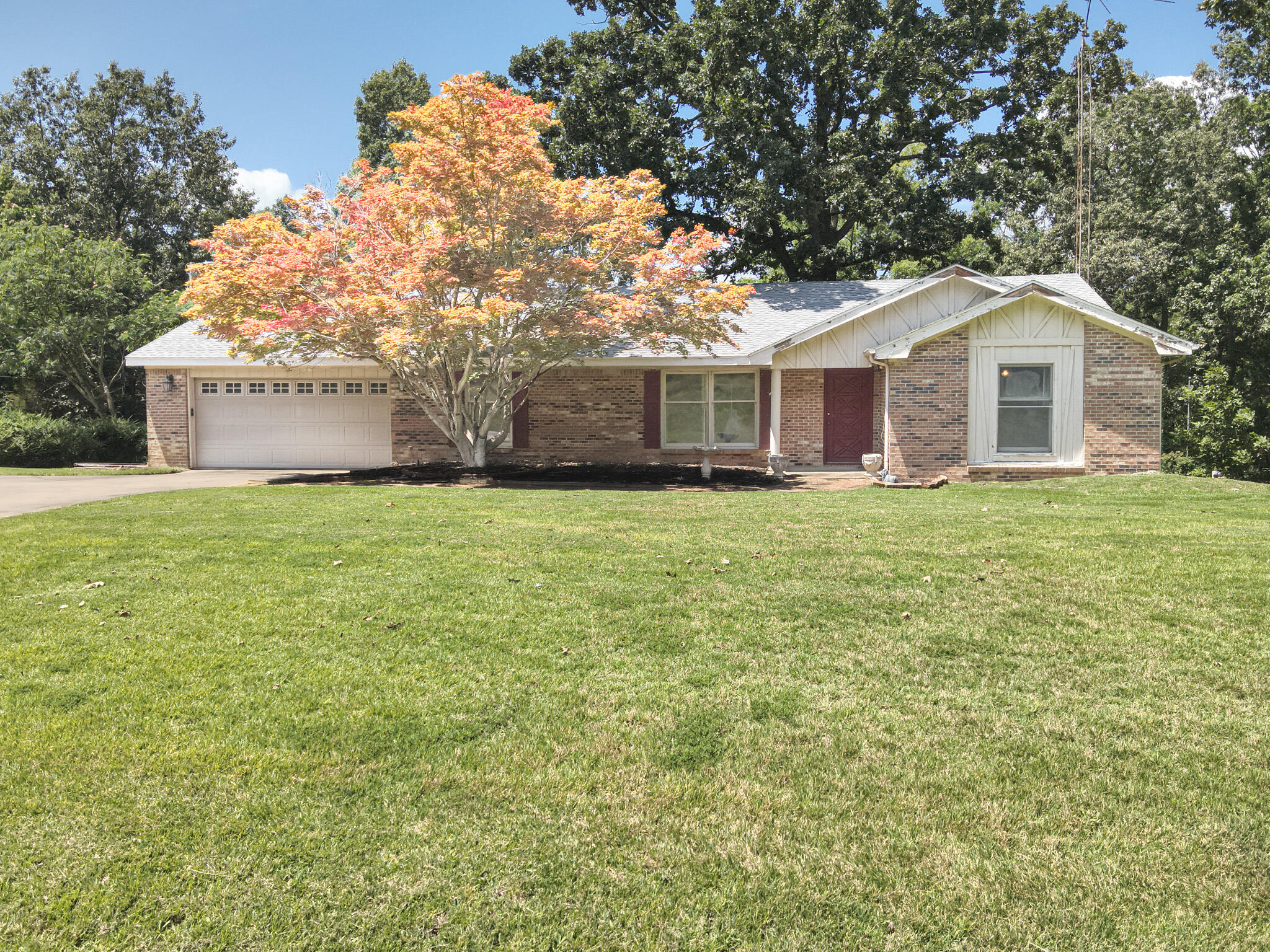2701 Little Bear Highway Property Photo 1