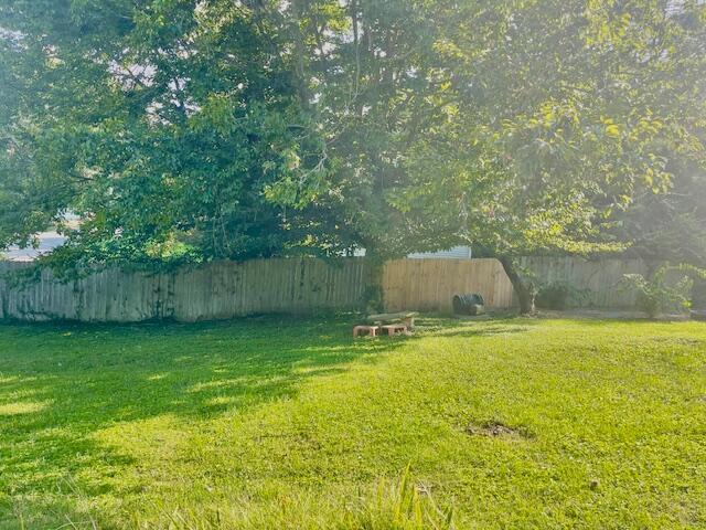 847 Shadeland Drive Property Photo 17