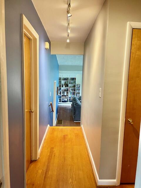847 Shadeland Drive Property Photo 20