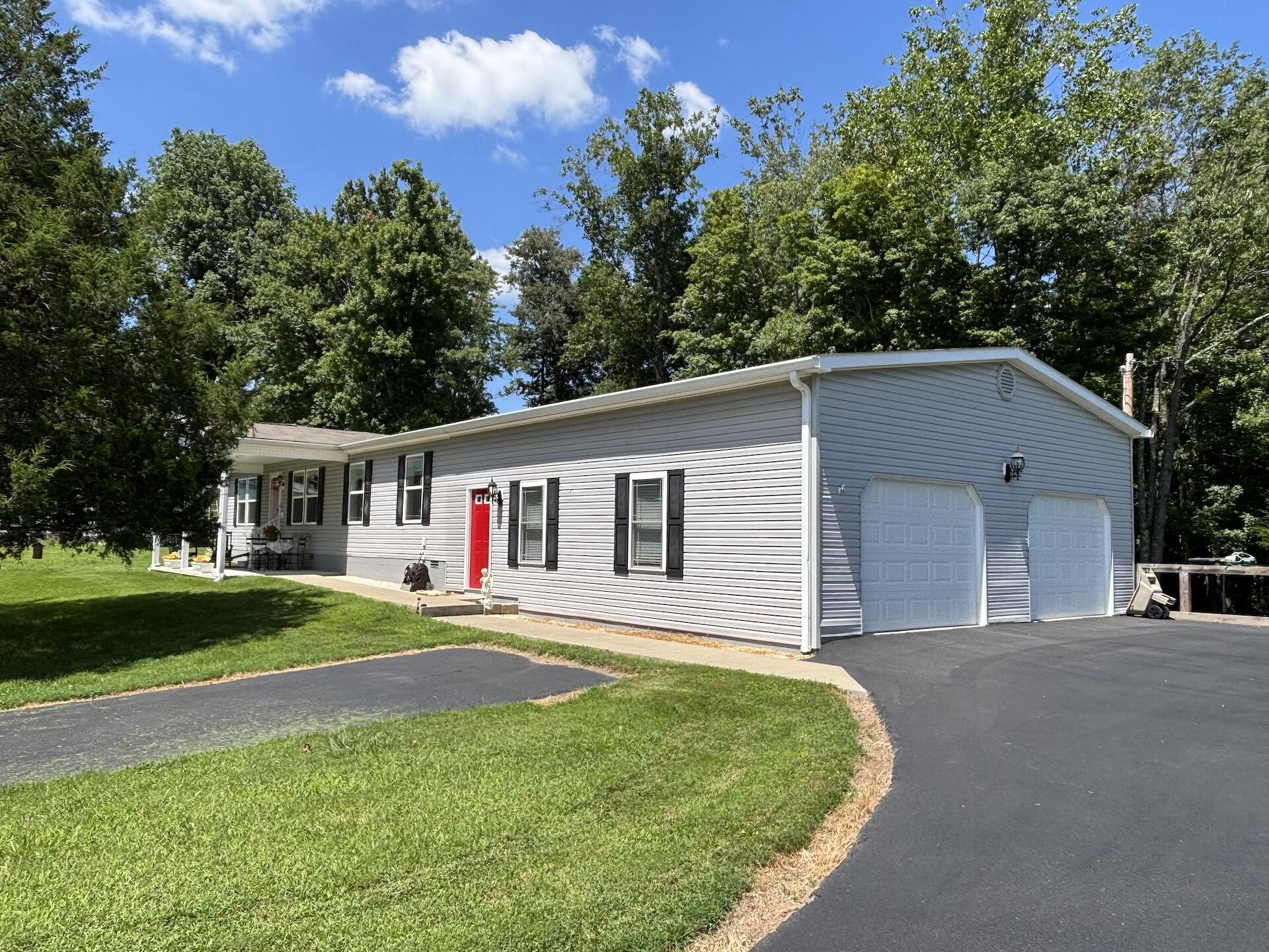 65 Buckshot Drive Property Photo 2