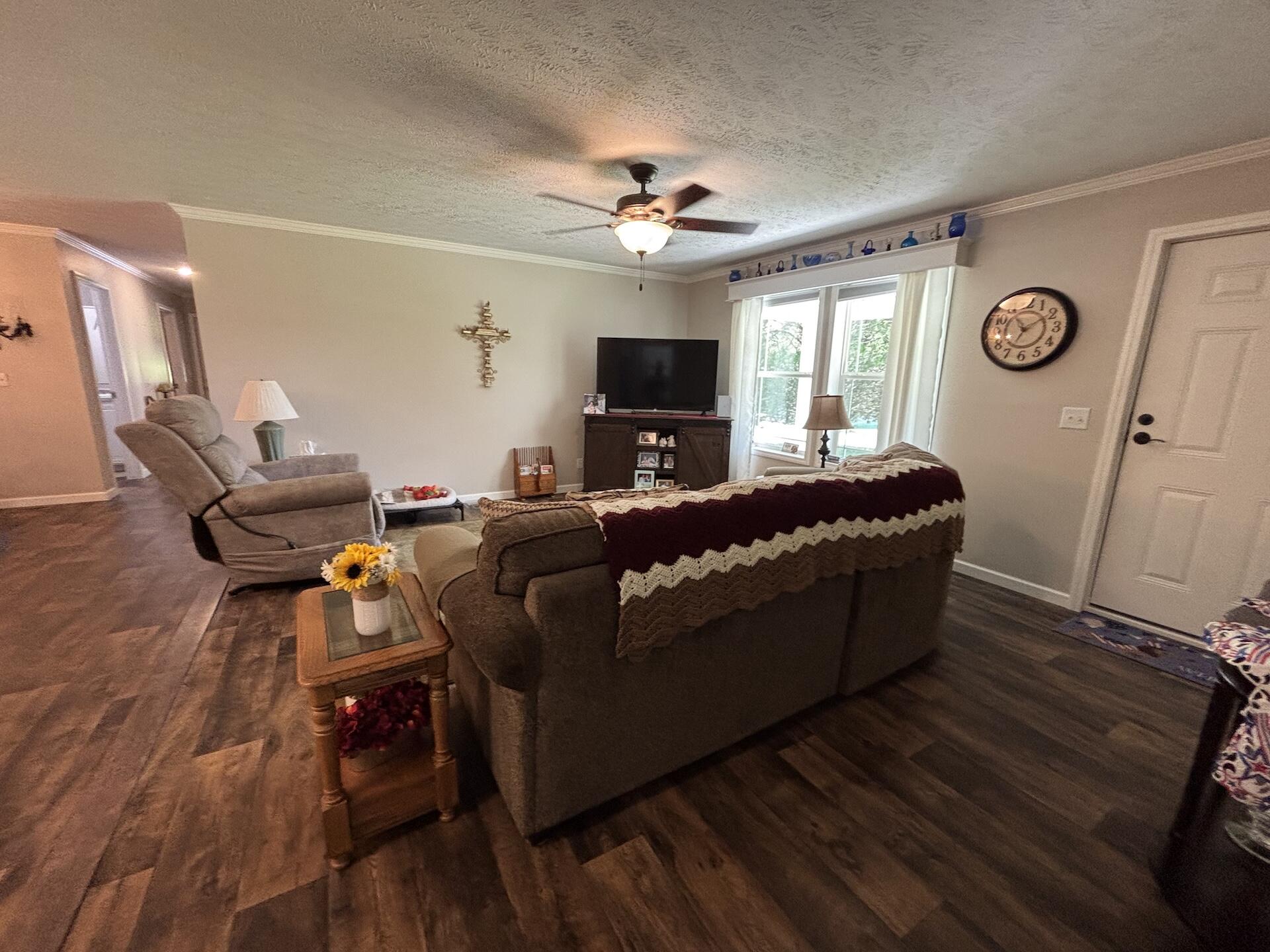65 Buckshot Drive Property Photo 4