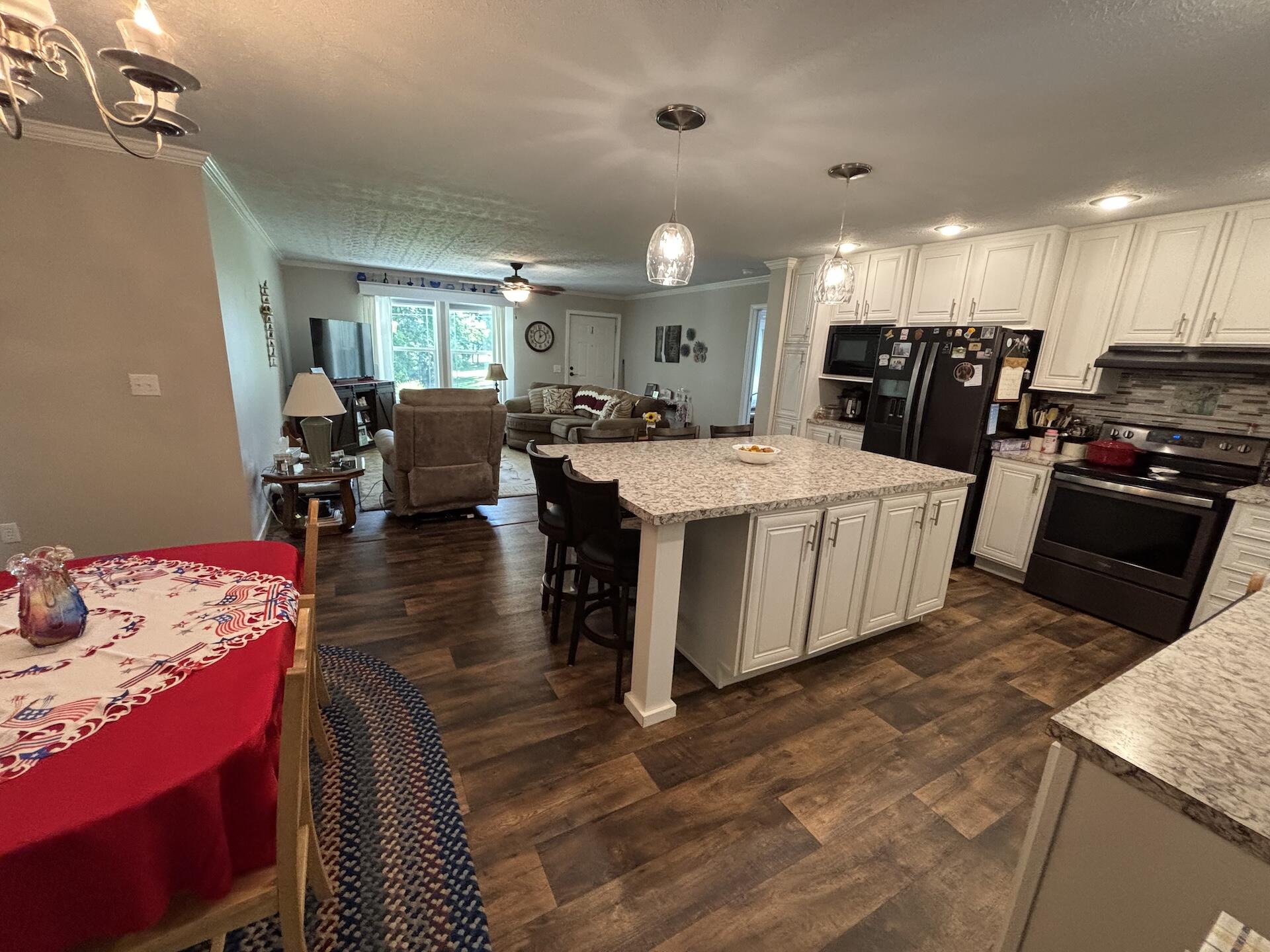 65 Buckshot Drive Property Photo 8