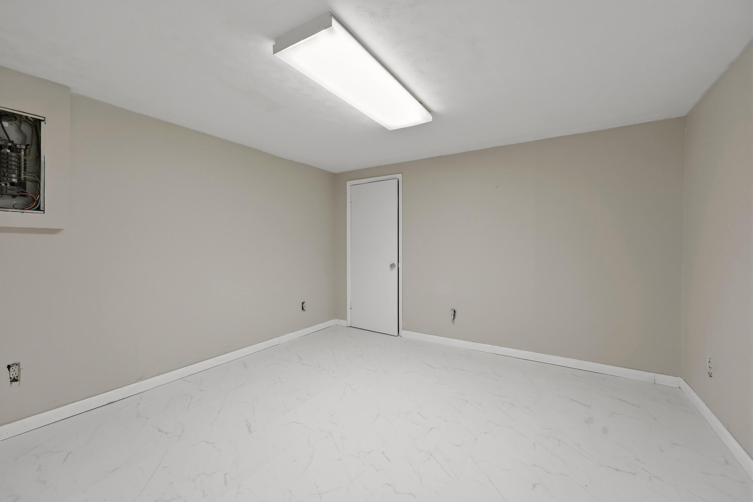 2347 Heather Way Property Photo 33
