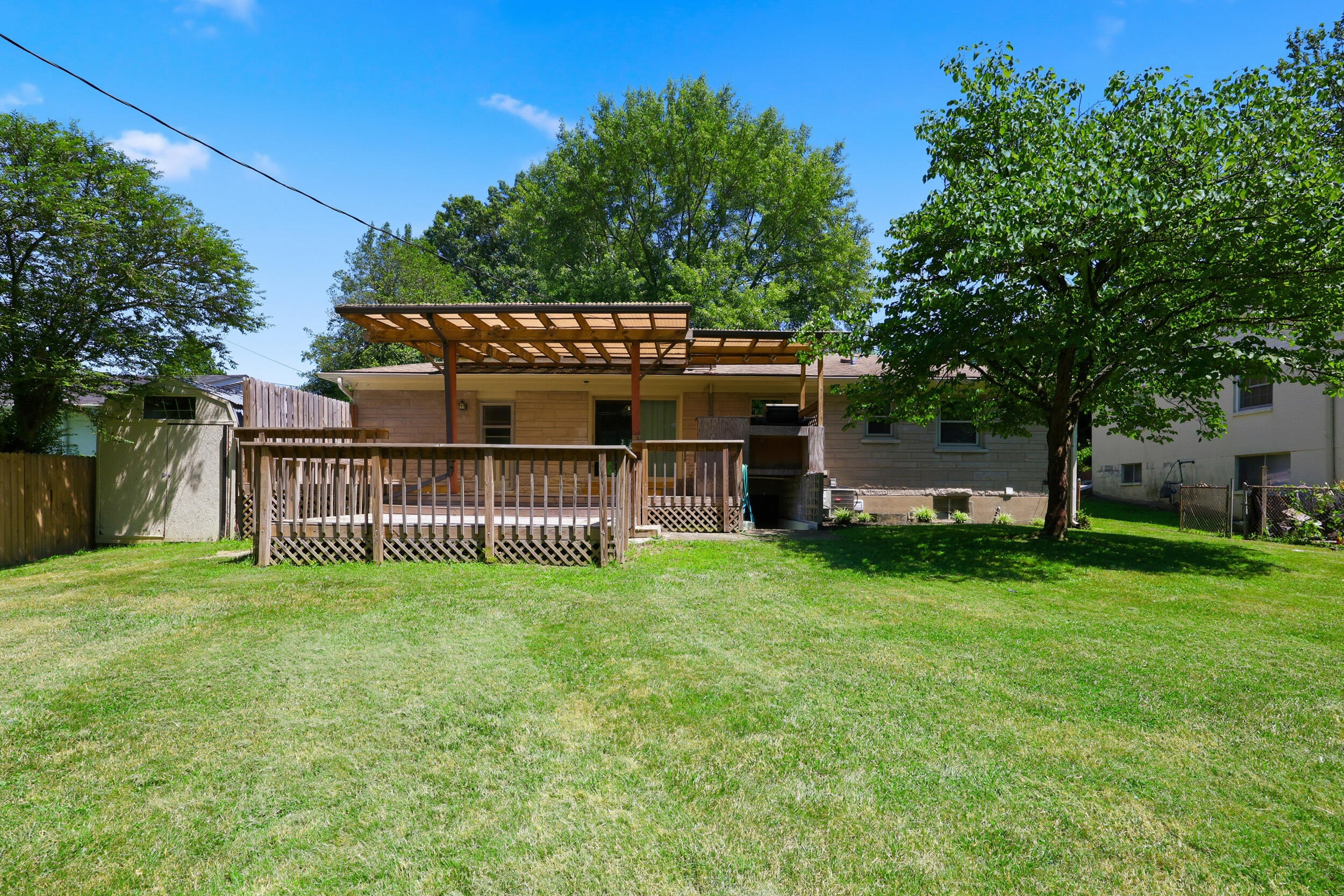 2347 Heather Way Property Photo 39