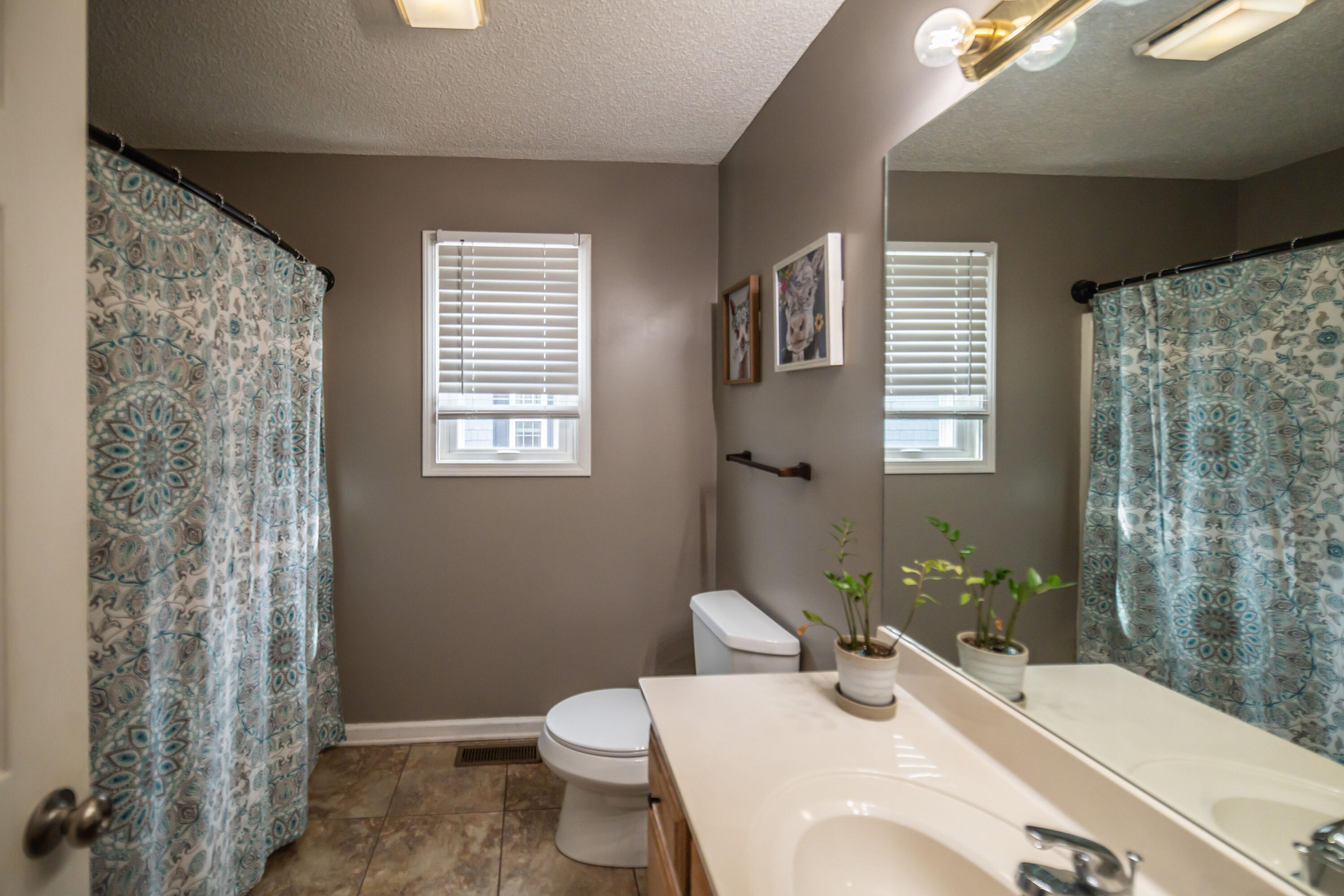 8220 Timberland Drive Property Photo 17