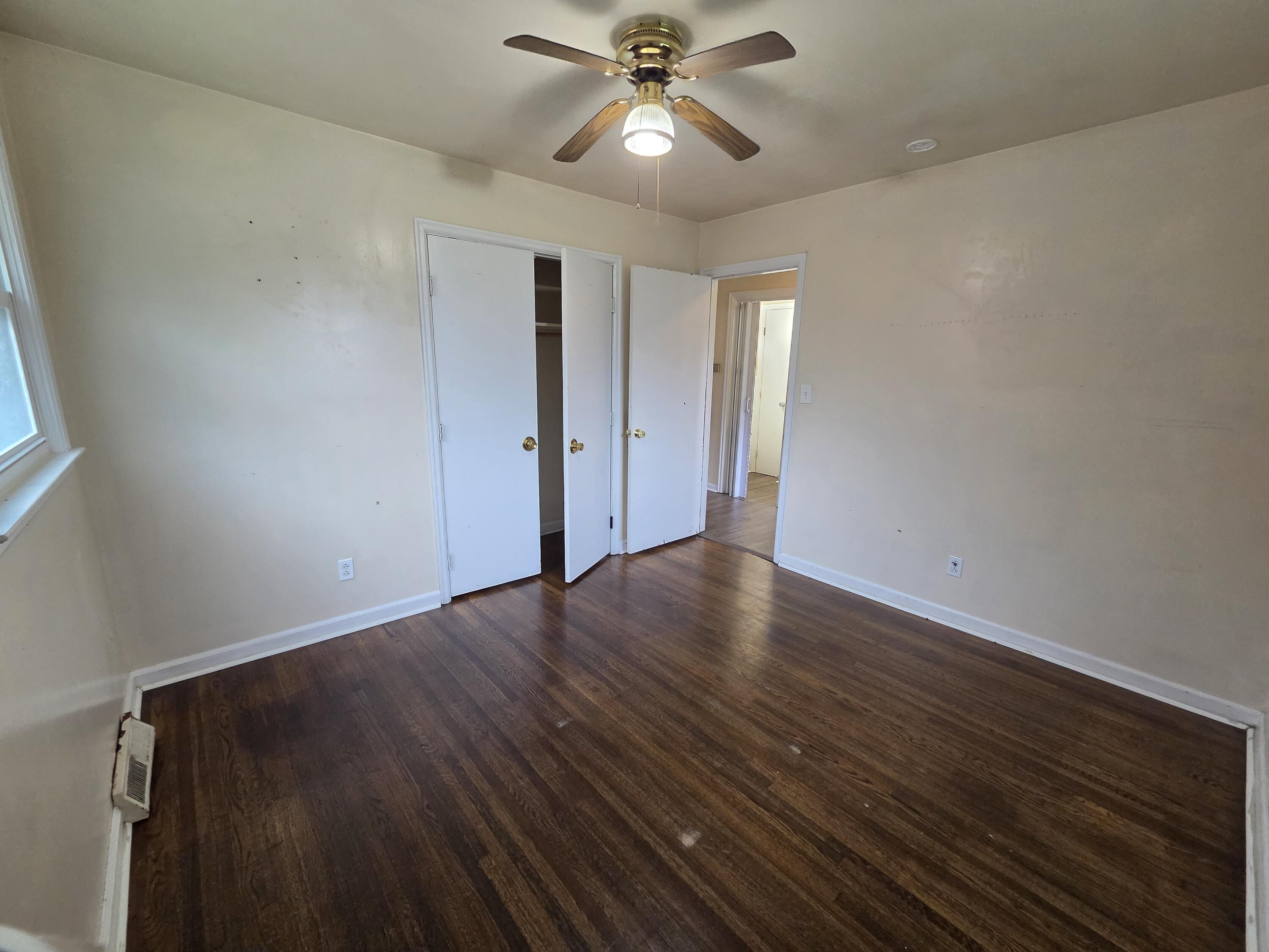 516 Anniston Dr Drive Property Photo 6