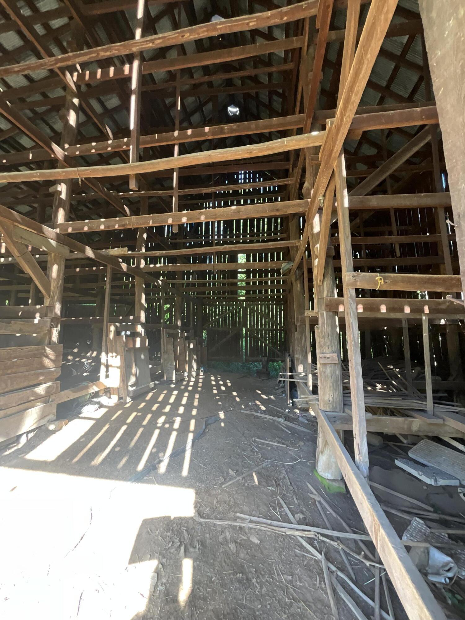 893 Huckleberry Road Property Photo 11