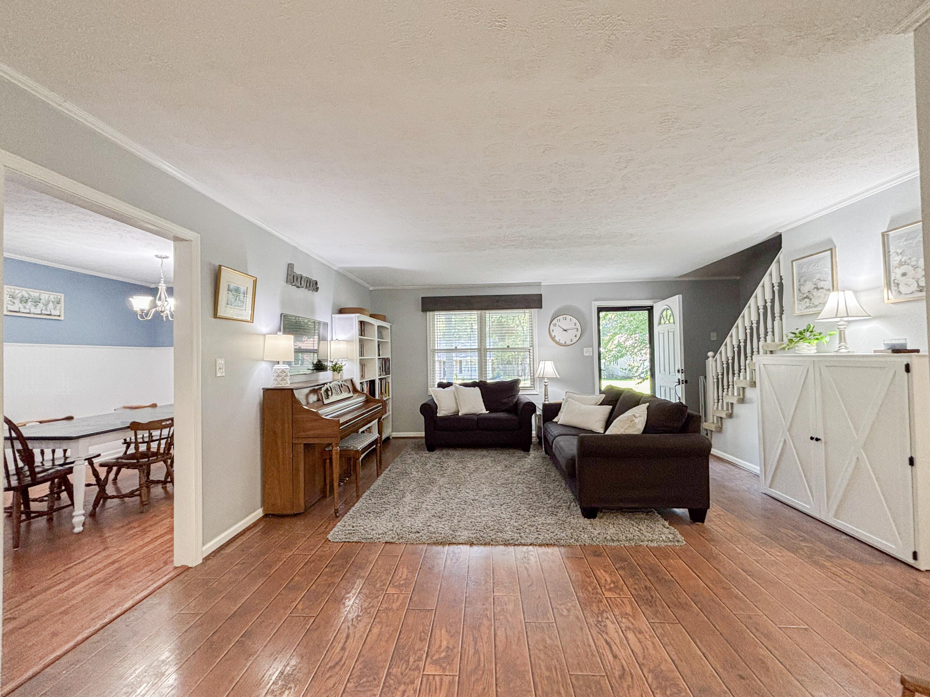 6120 Springbrook Drive Property Photo 6