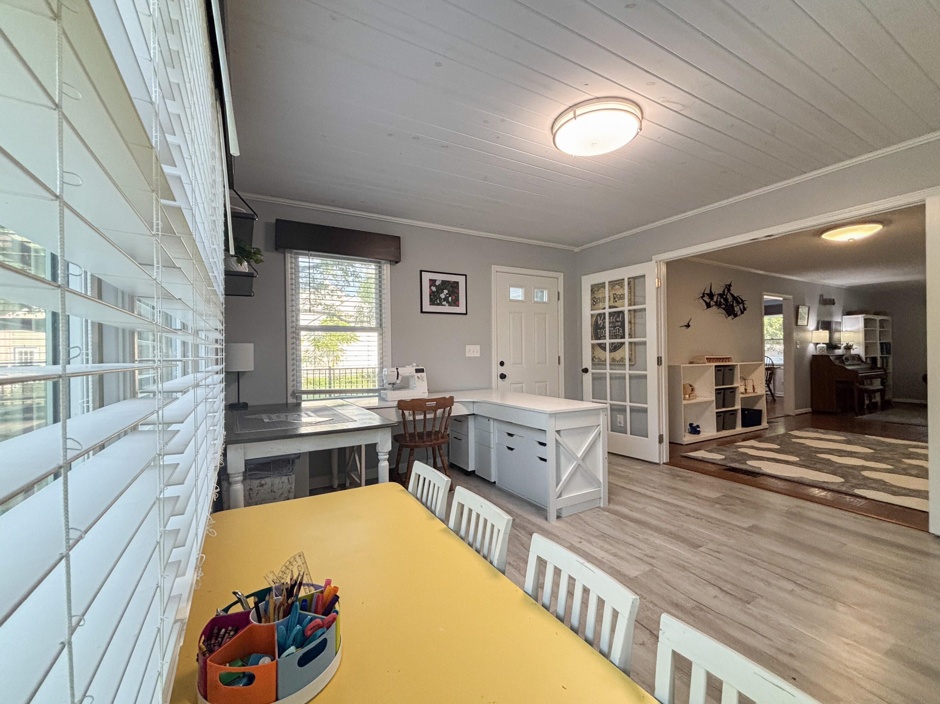 6120 Springbrook Drive Property Photo 11
