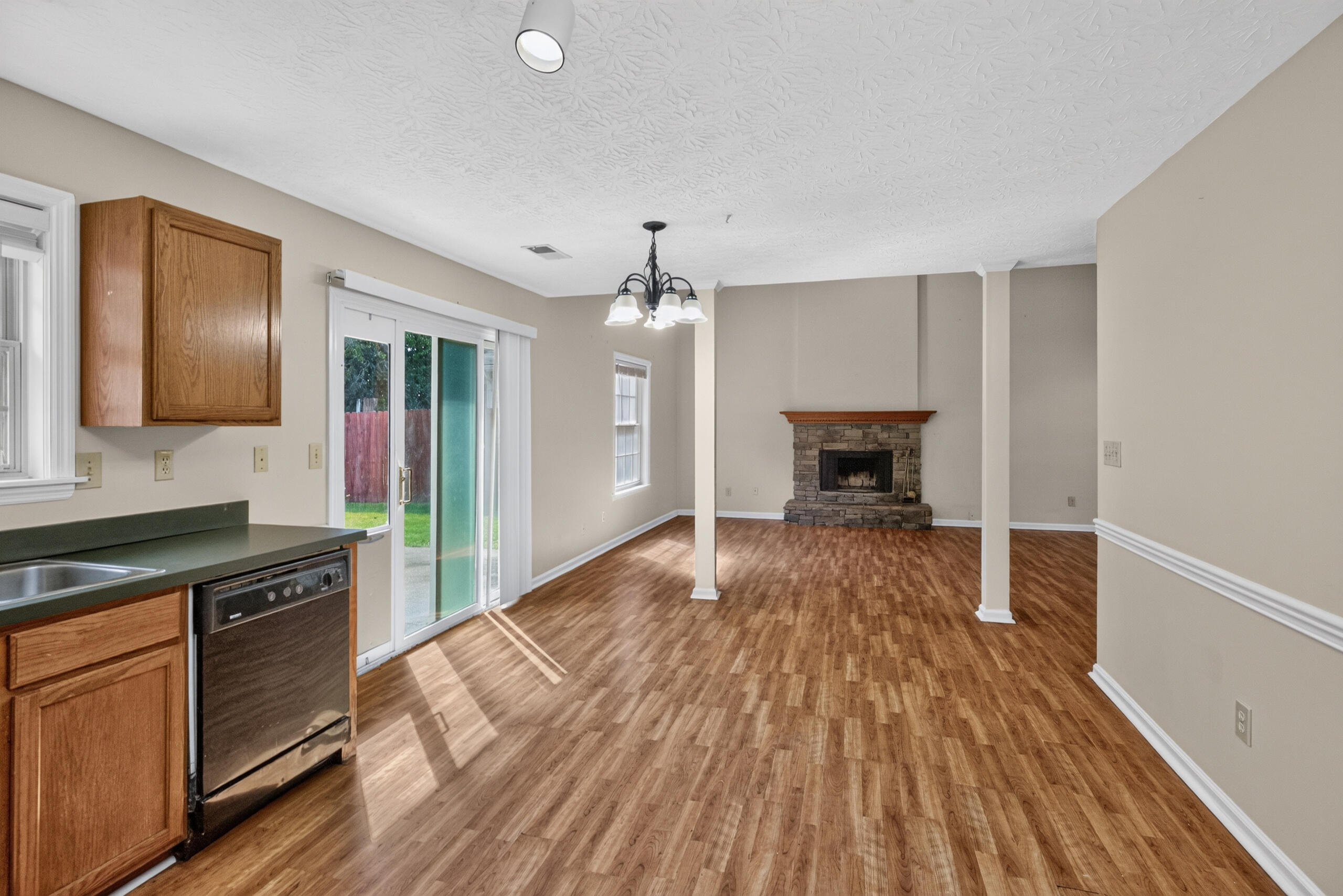 2568 Checkerberry Drive Property Photo 10