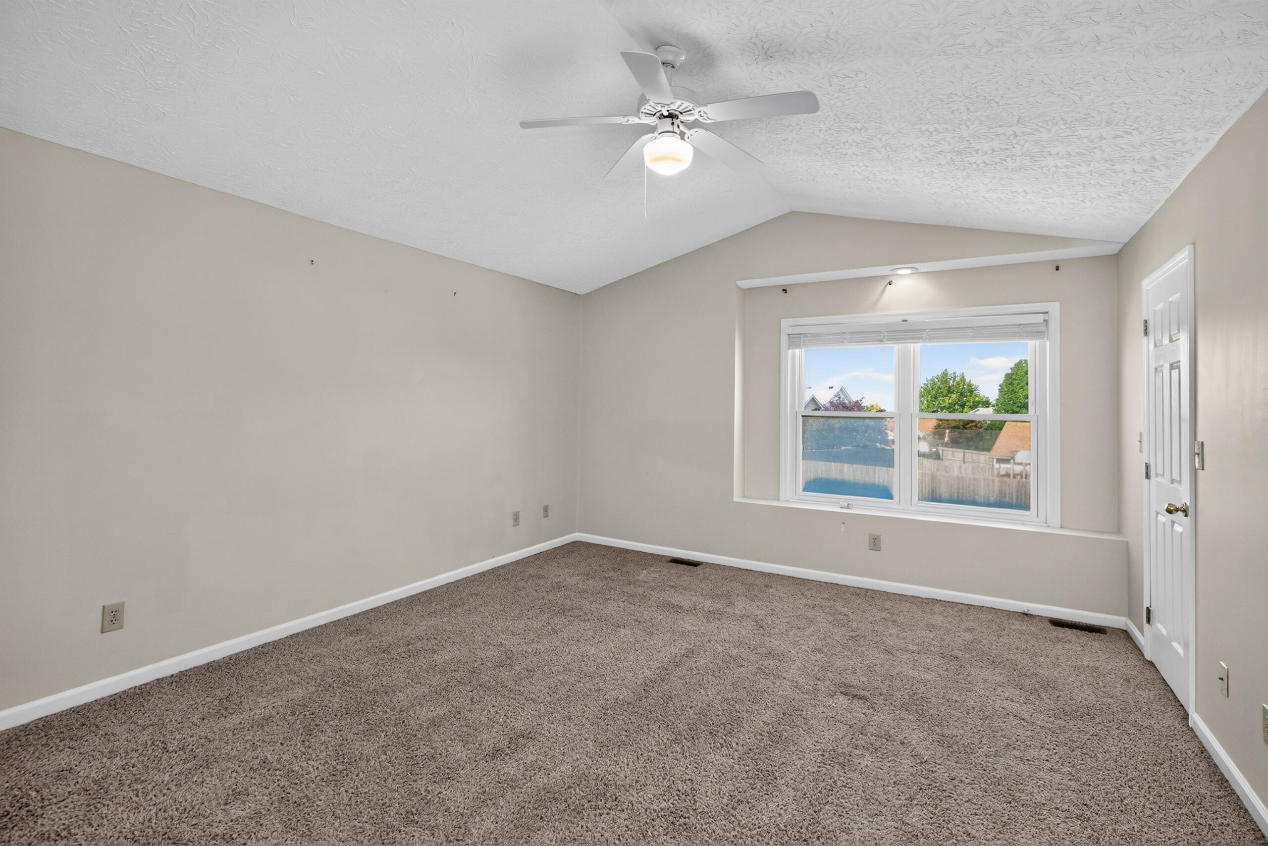 2568 Checkerberry Drive Property Photo 13