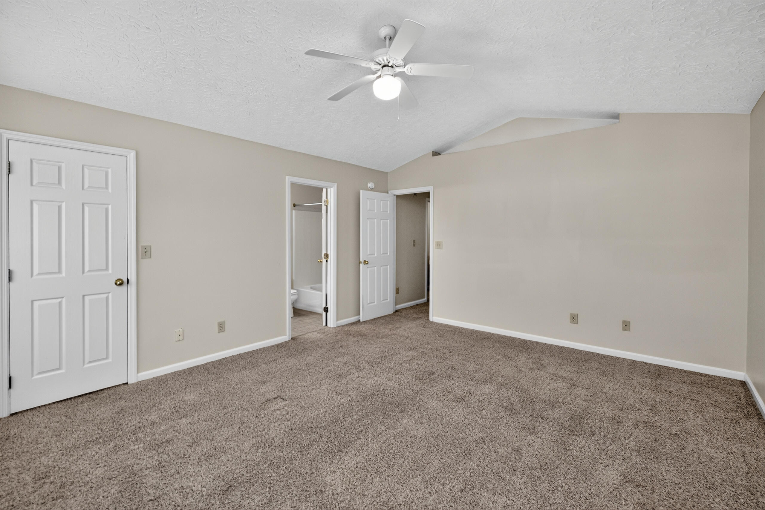 2568 Checkerberry Drive Property Photo 15