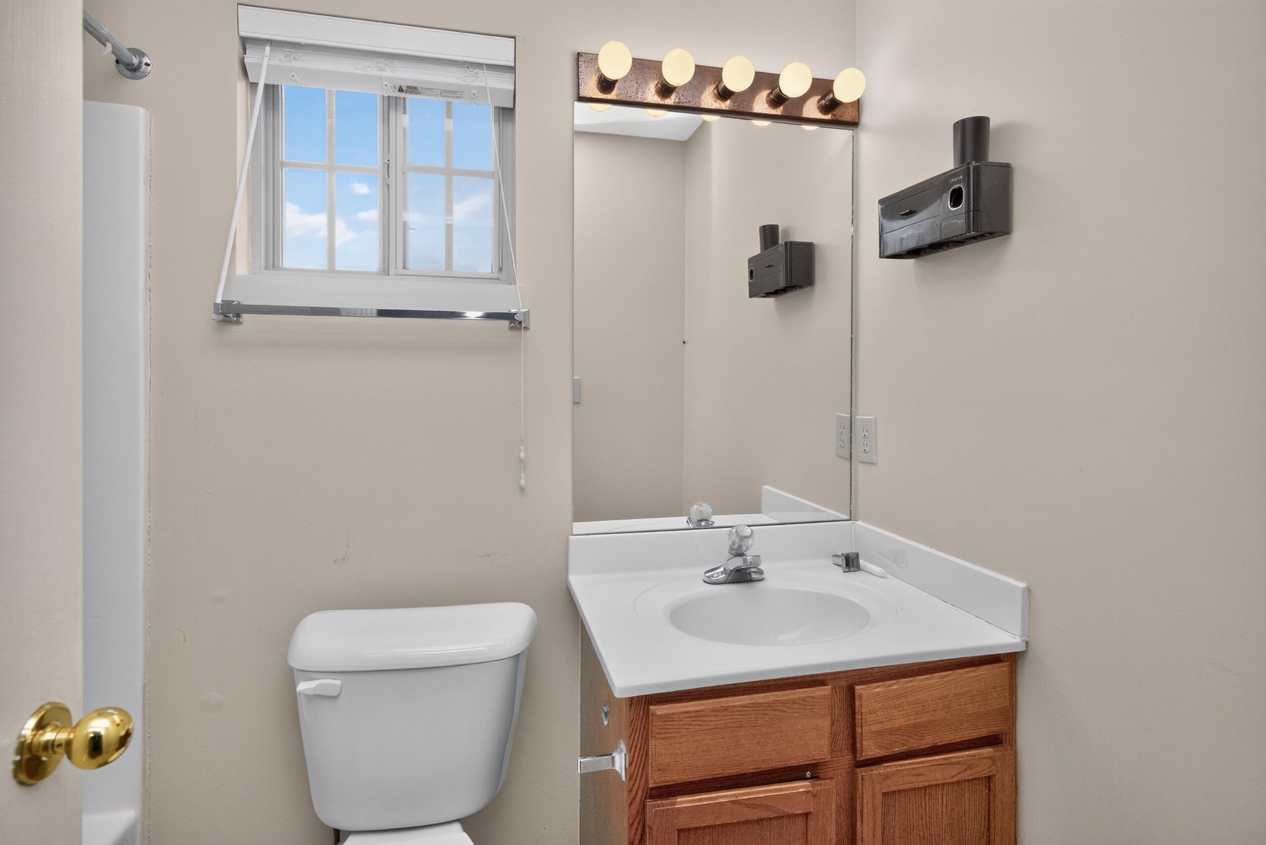 2568 Checkerberry Drive Property Photo 18