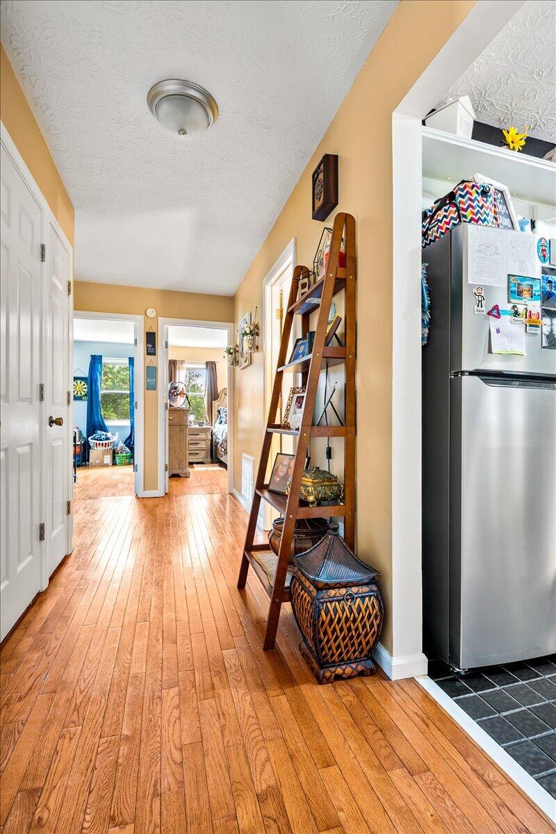 1406 Oak Ridge Road Property Photo 7