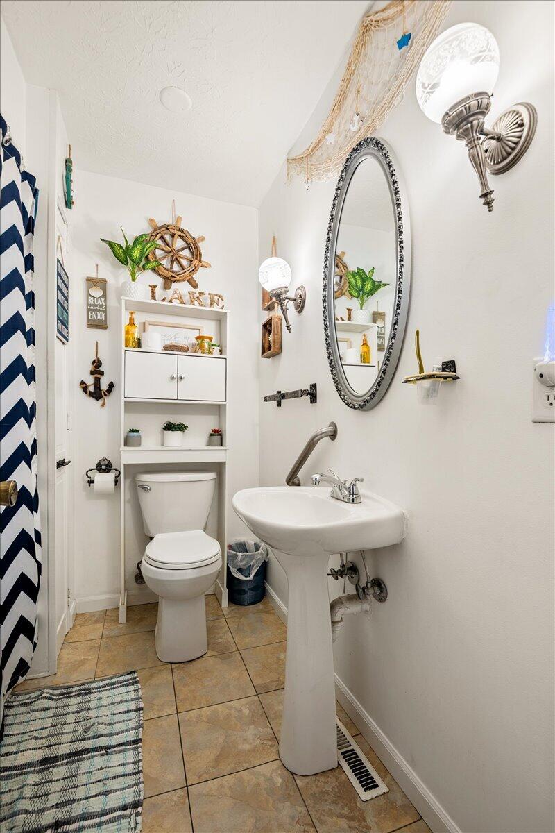 1406 Oak Ridge Road Property Photo 23