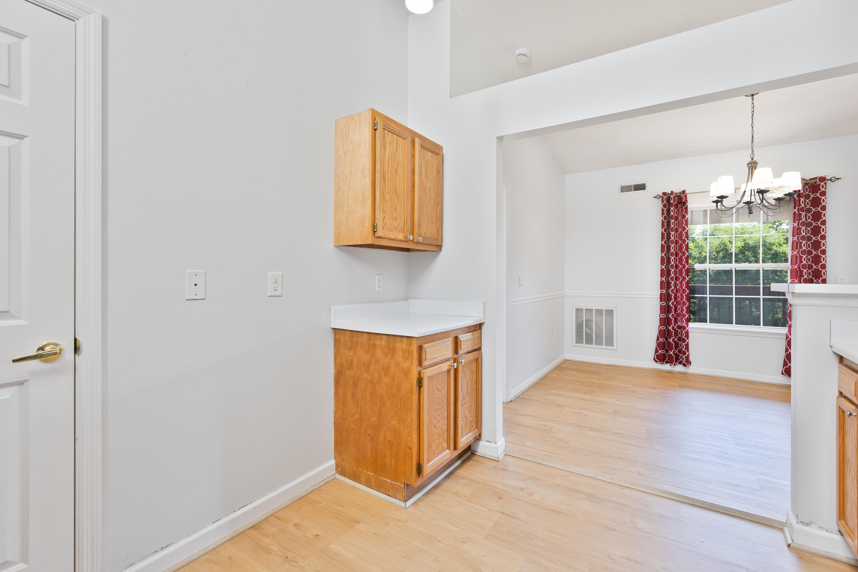 298 Deepwoods Drive Property Photo 11