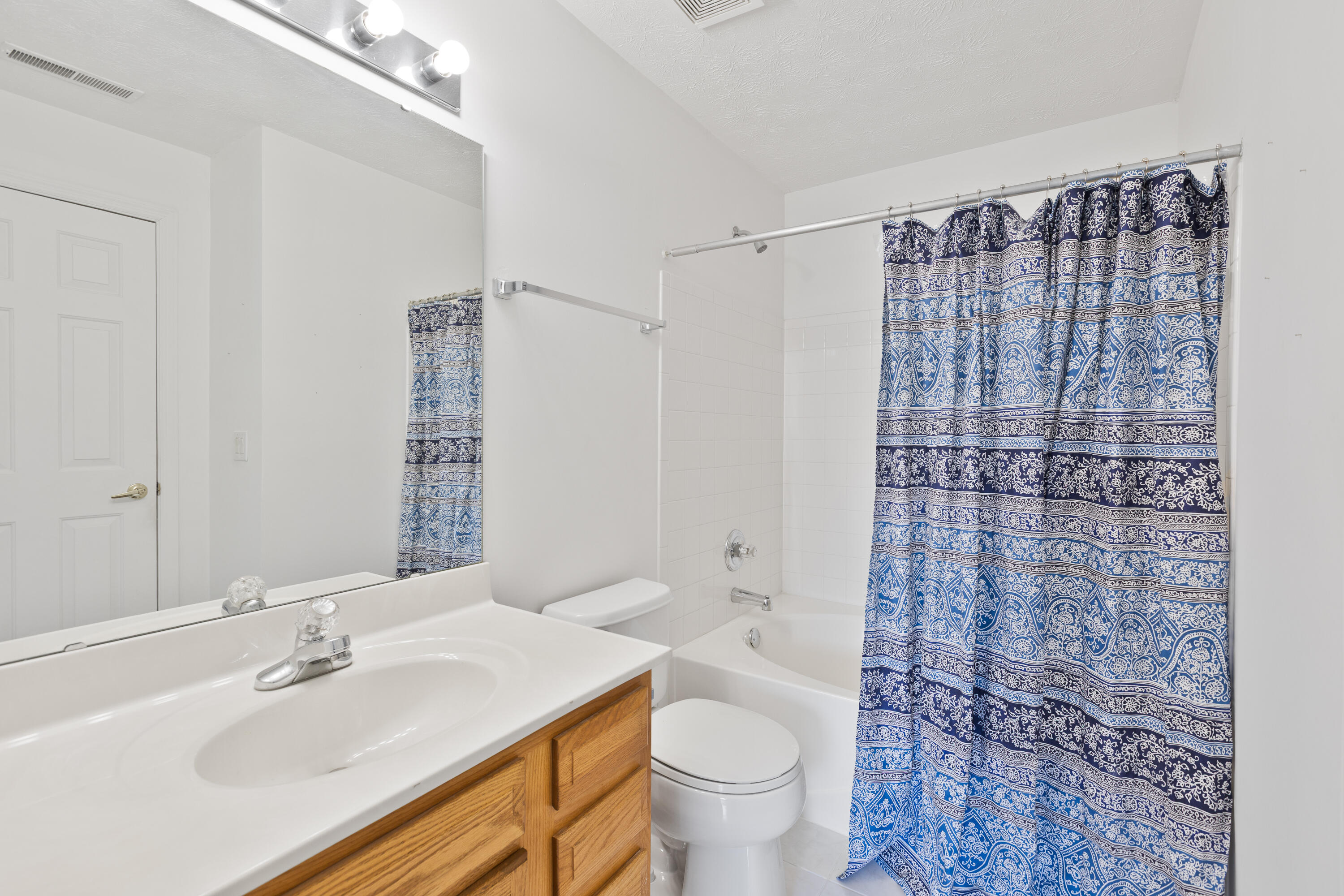 298 Deepwoods Drive Property Photo 22