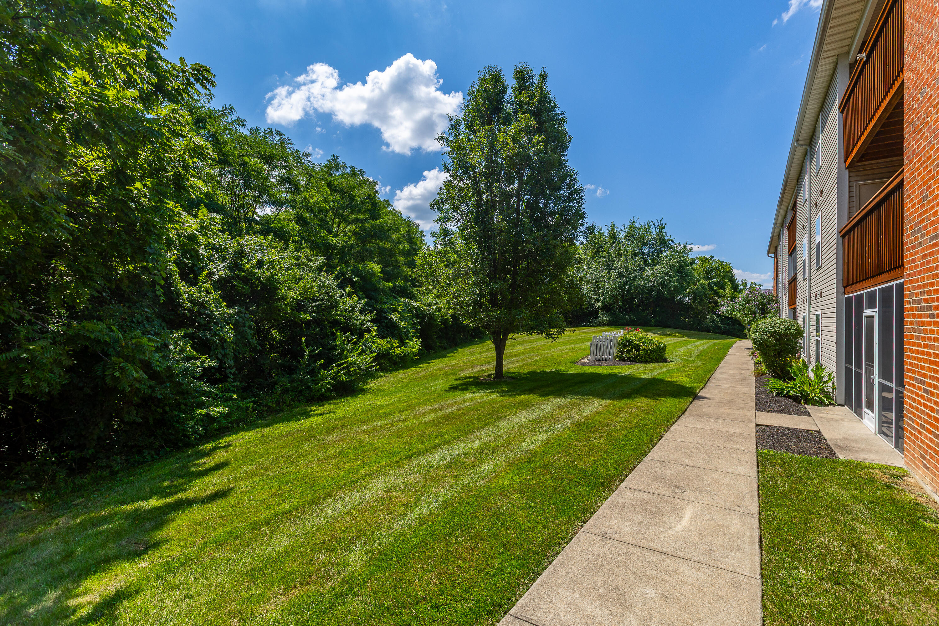 298 Deepwoods Drive Property Photo 31